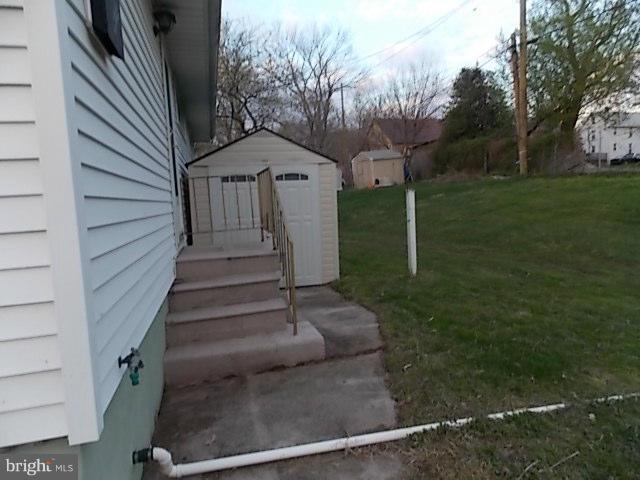 ROYAL ACRES - Residential