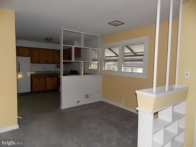 ROYAL ACRES - Residential