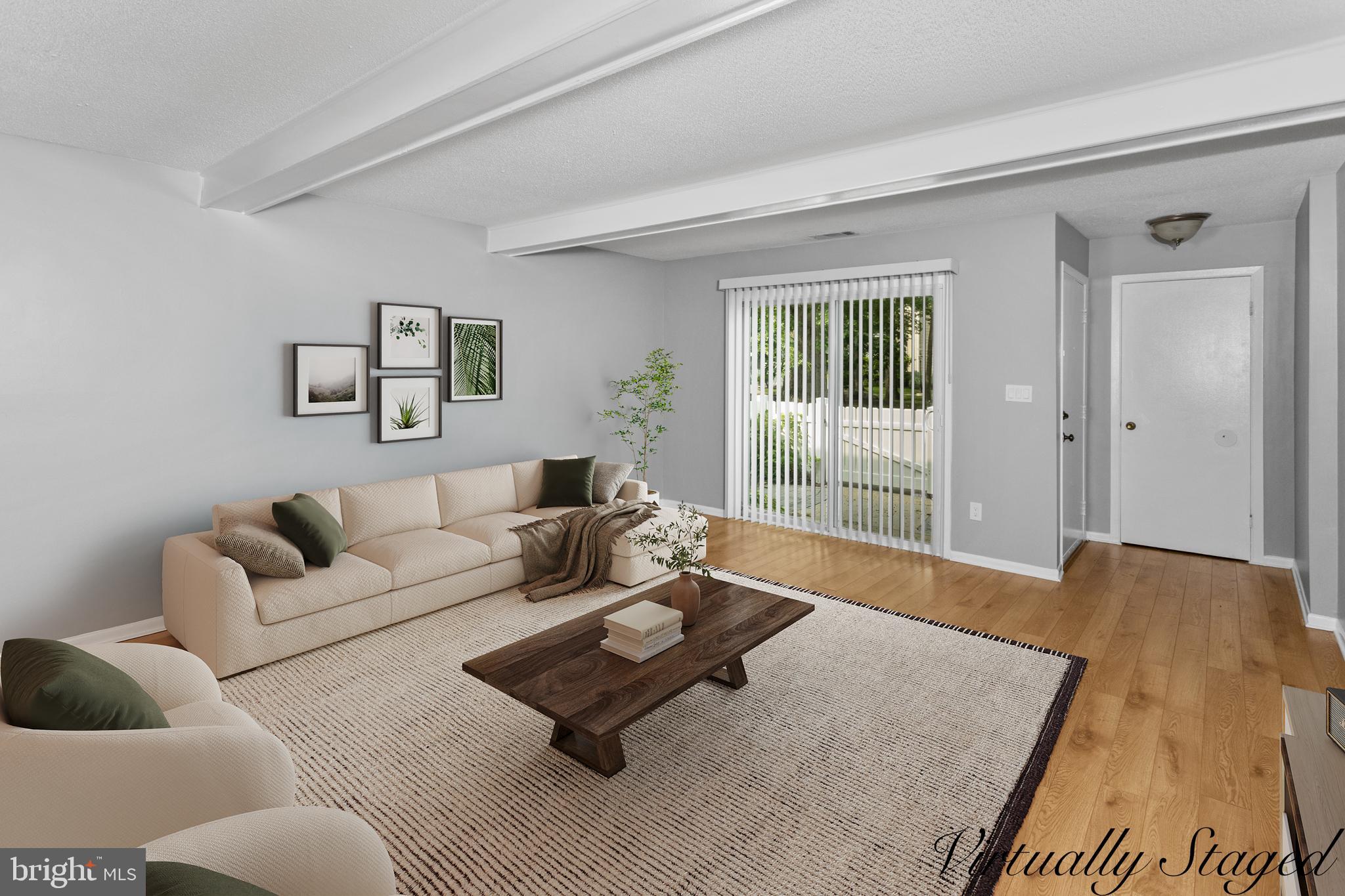 3 FOXTAIL LANE