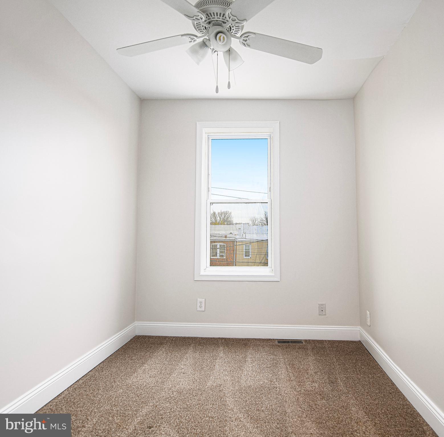 MONTEBELLO - Residential