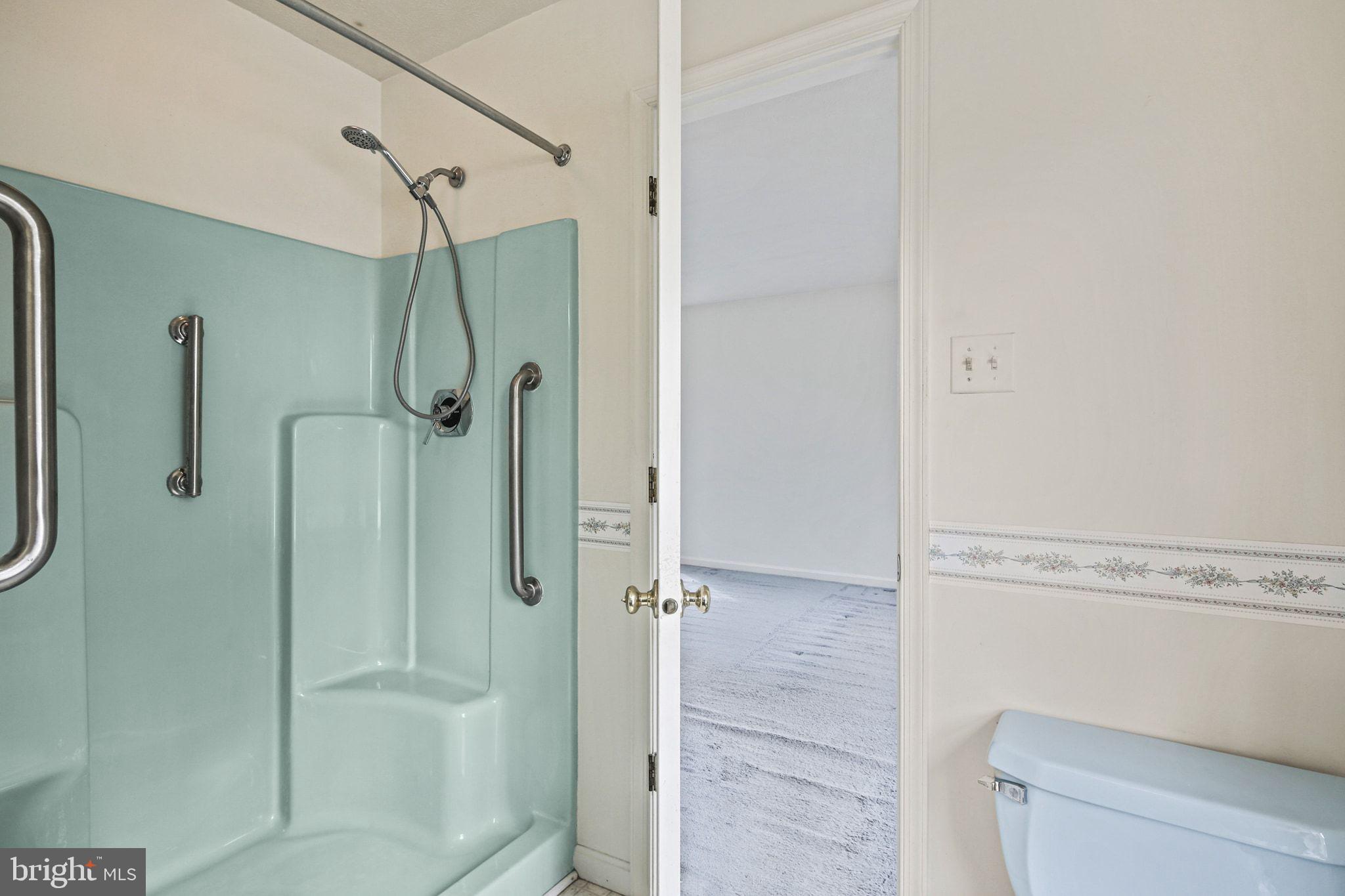 FURNACE HILLS - Residential