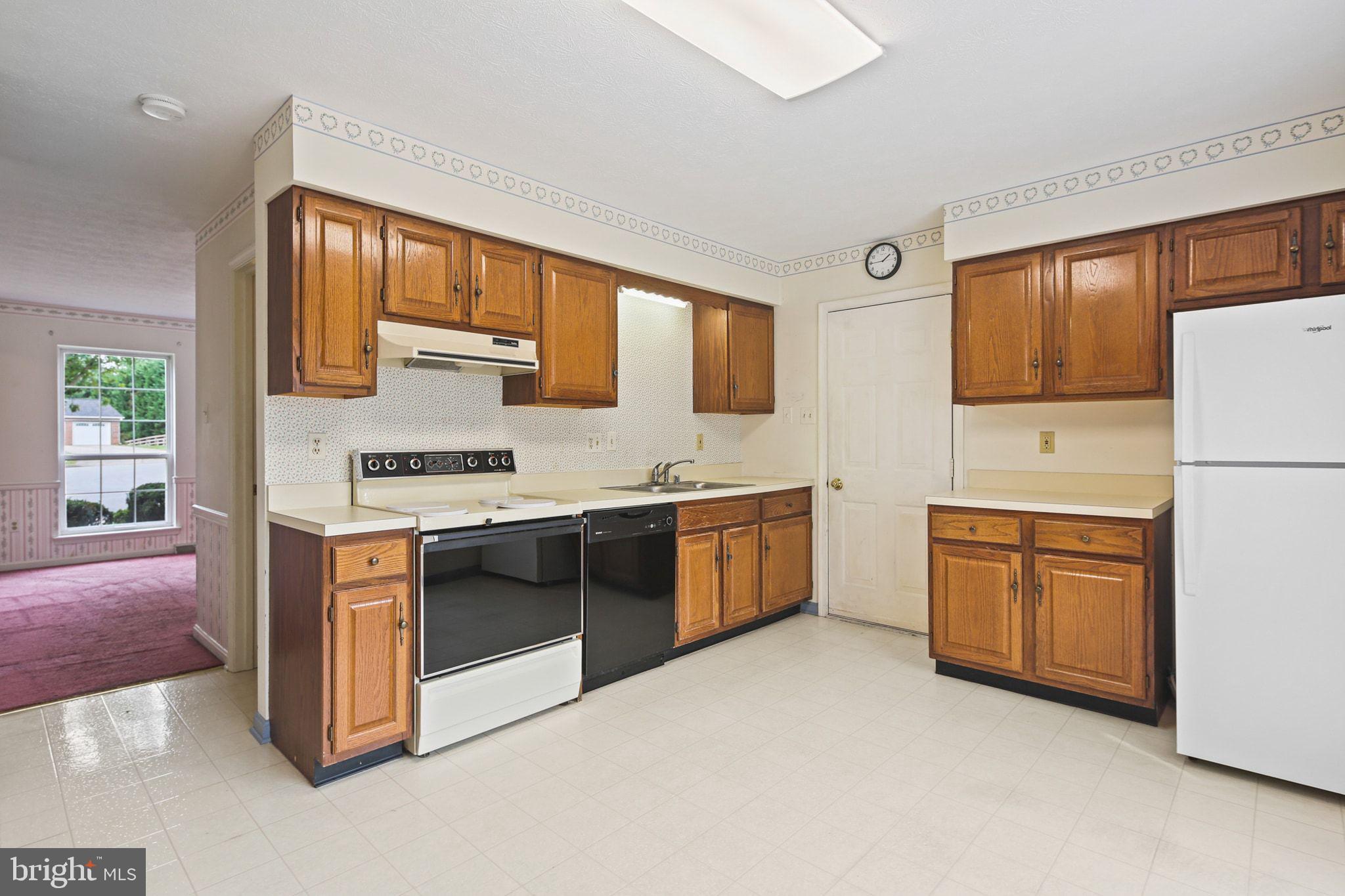 FURNACE HILLS - Residential