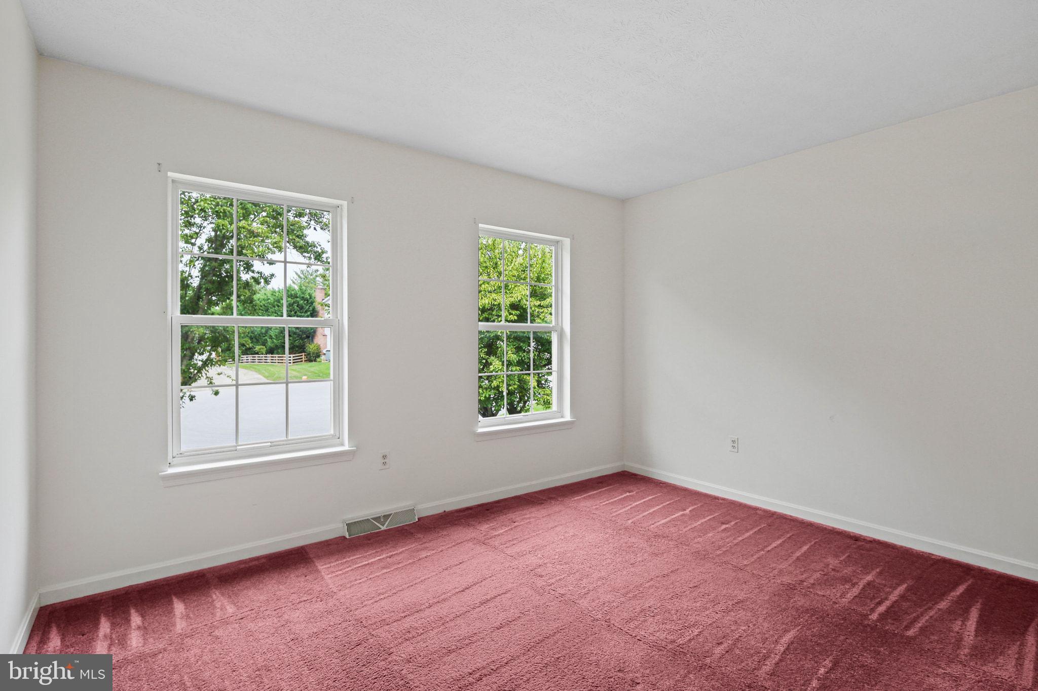 FURNACE HILLS - Residential