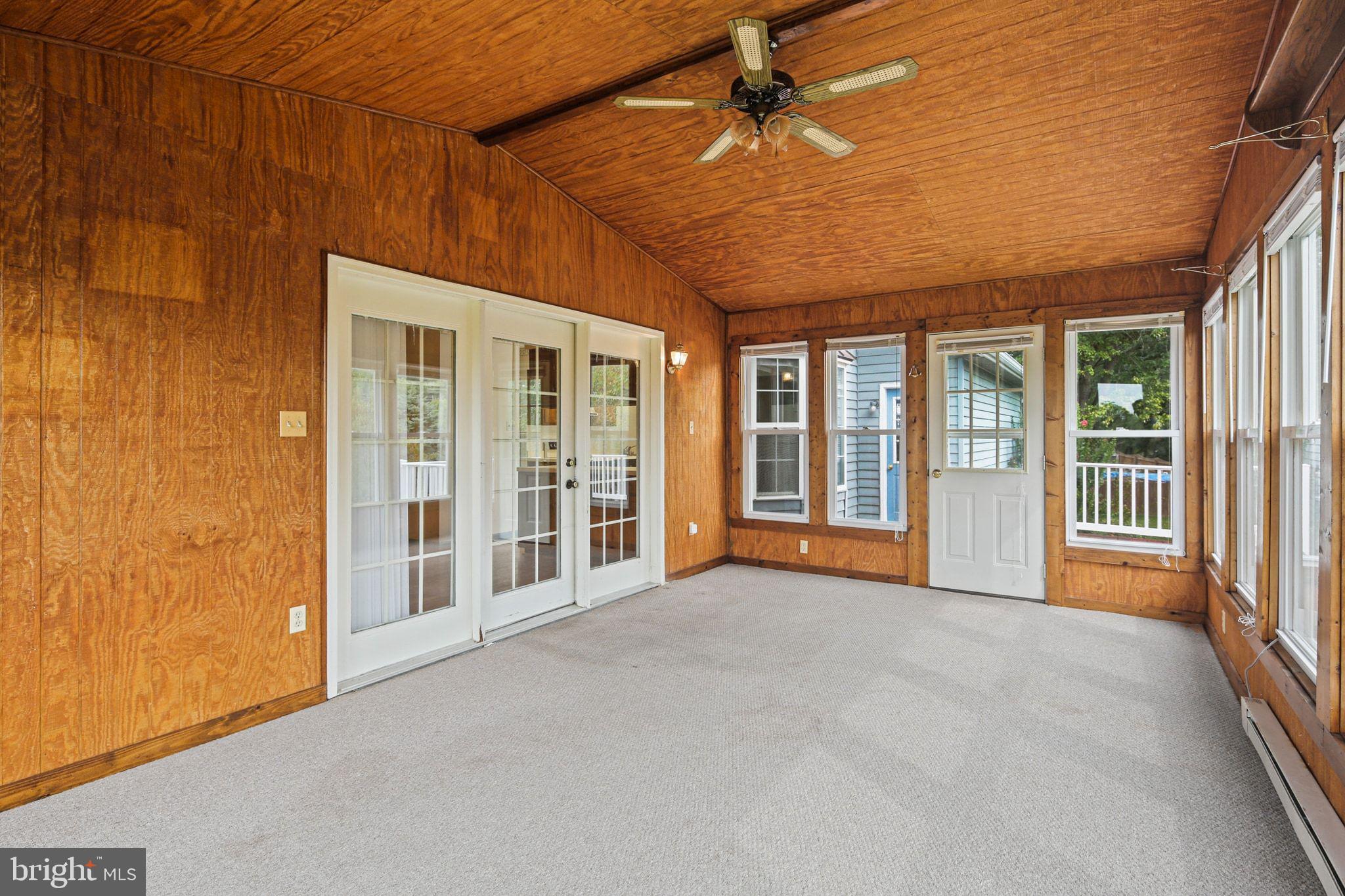 FURNACE HILLS - Residential