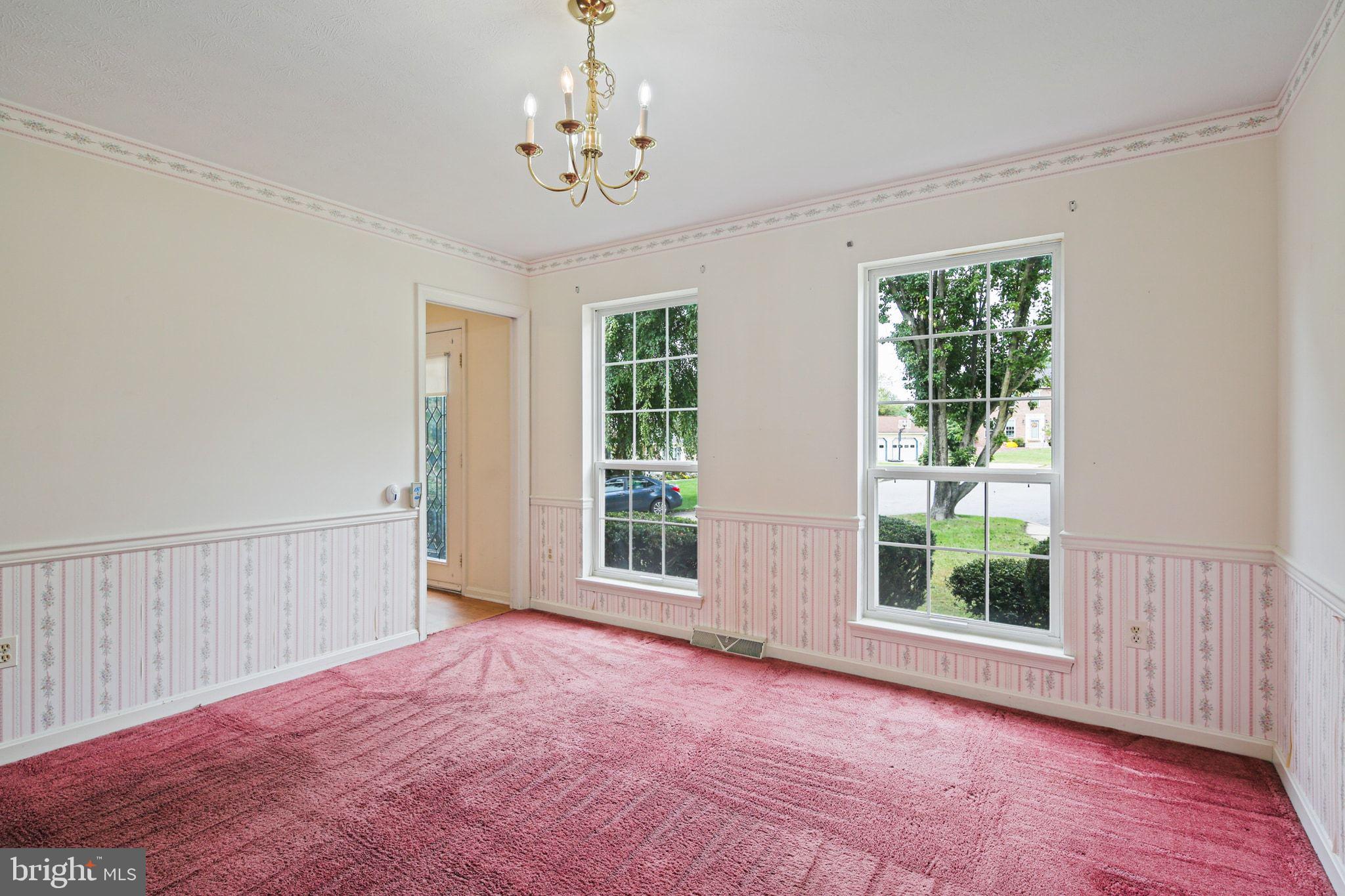 FURNACE HILLS - Residential