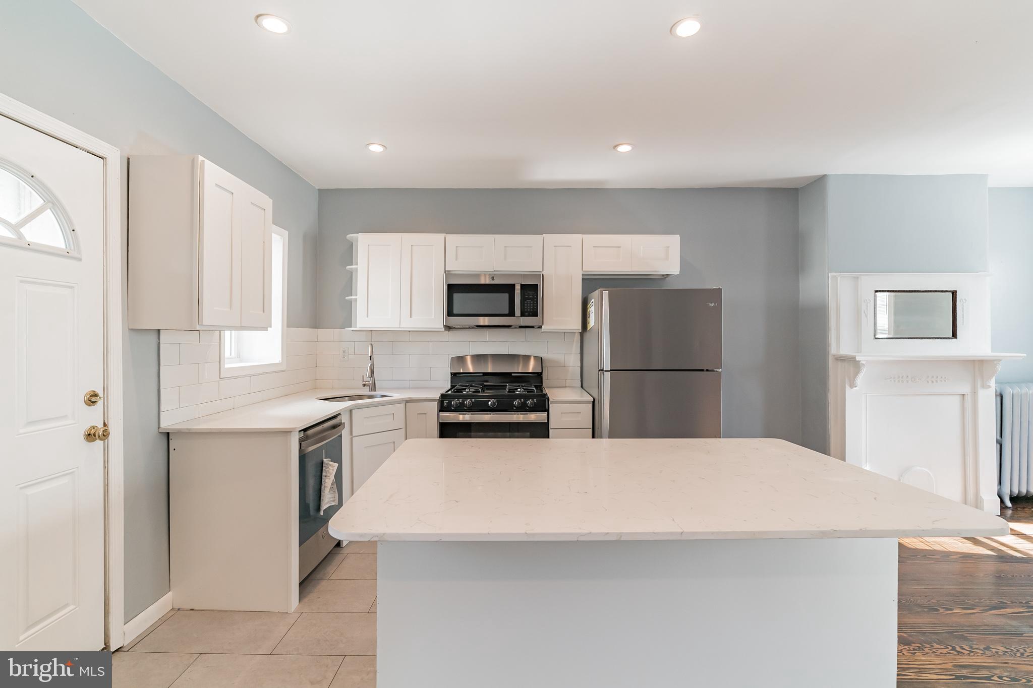 MANAYUNK - Residential Lease