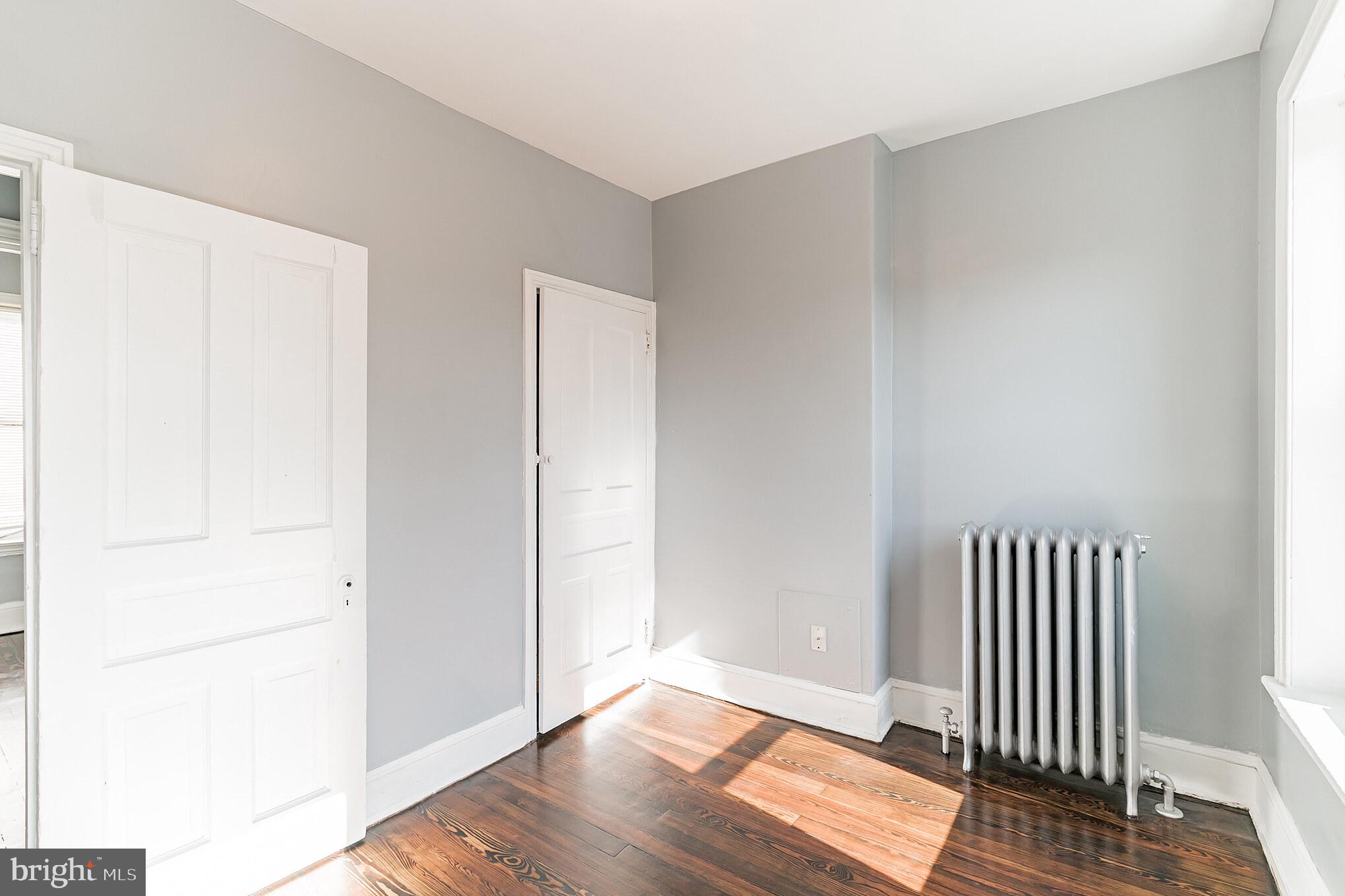 MANAYUNK - Residential Lease
