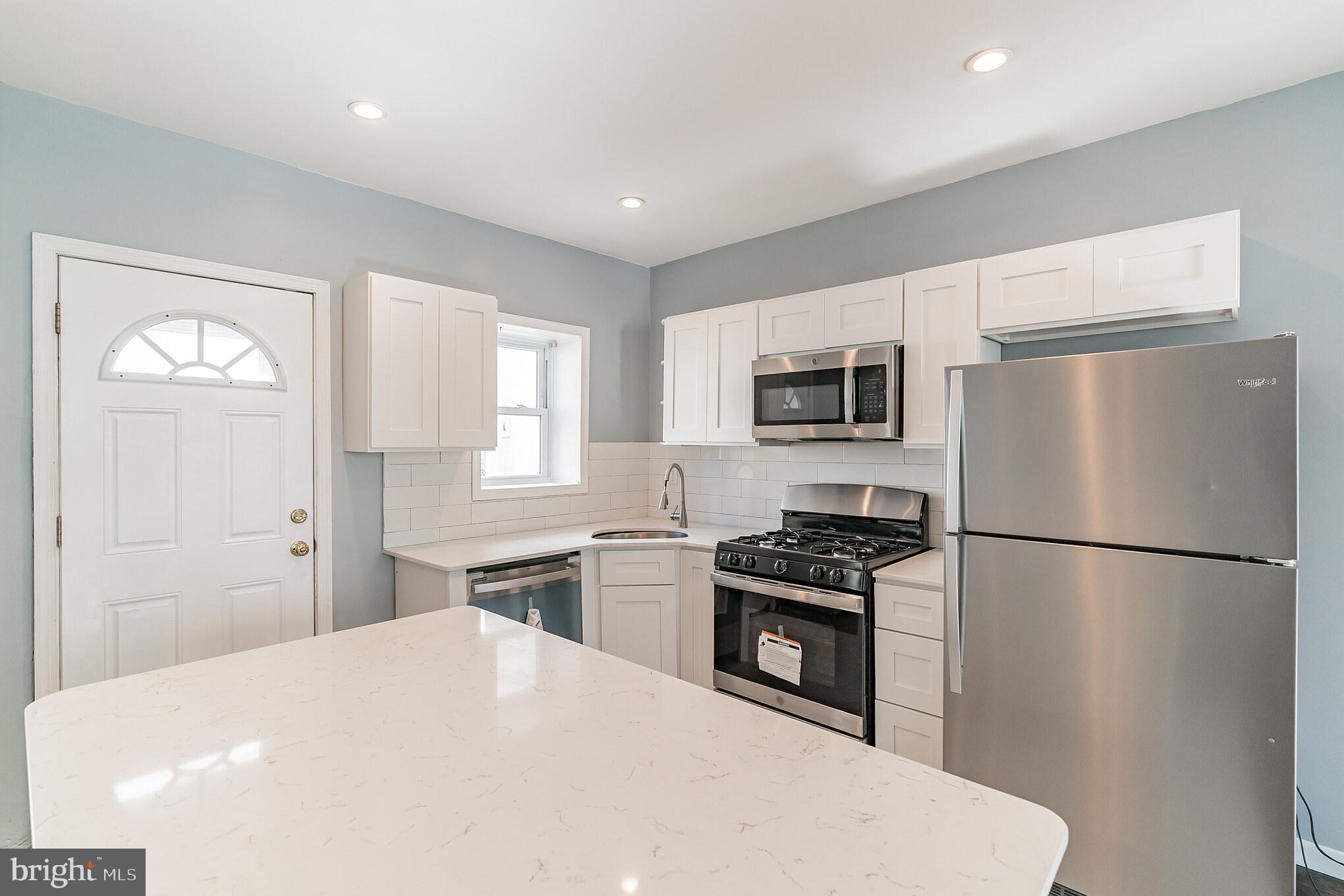 MANAYUNK - Residential Lease