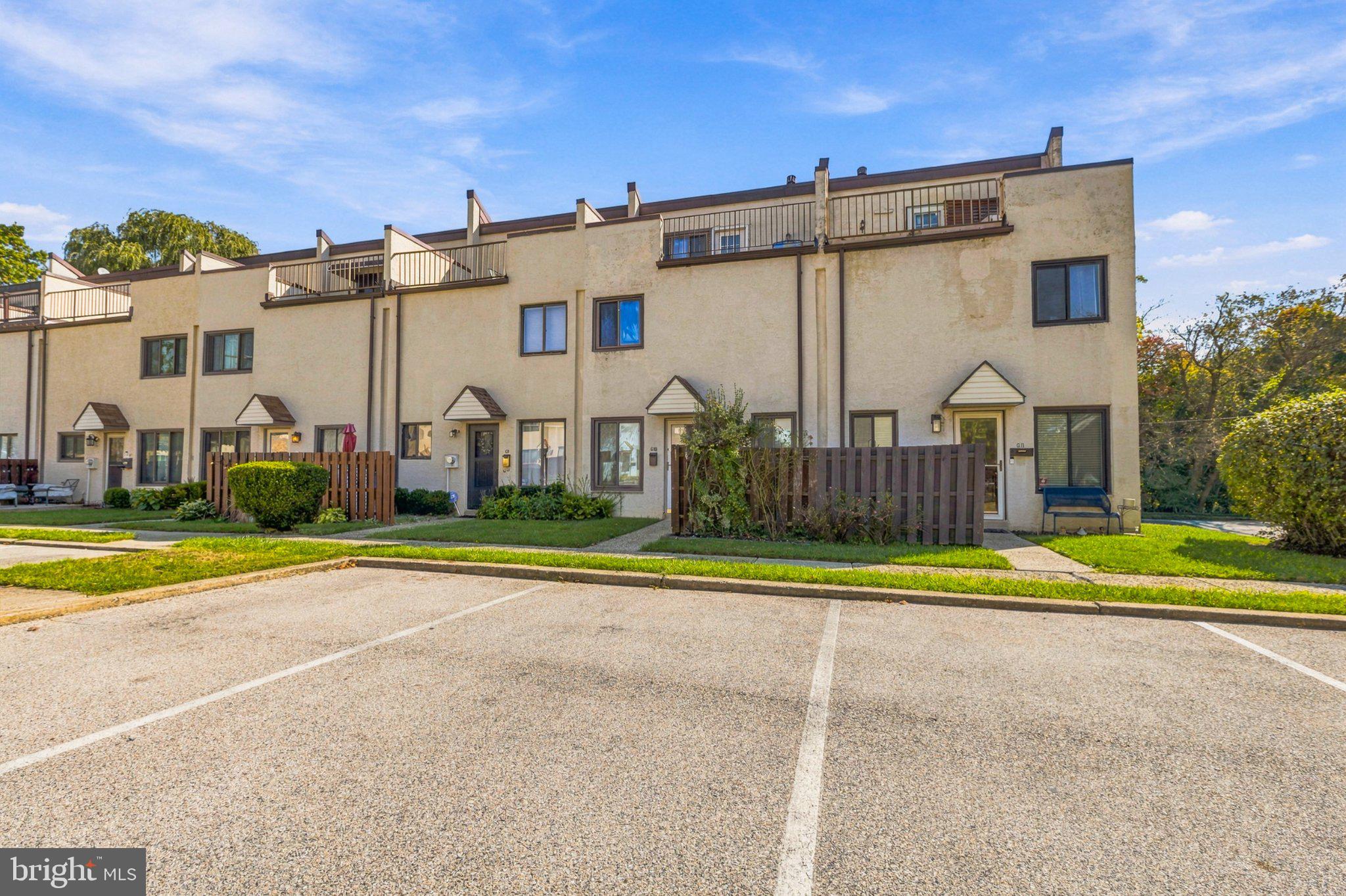7601 CRITTENDEN STREET G10
