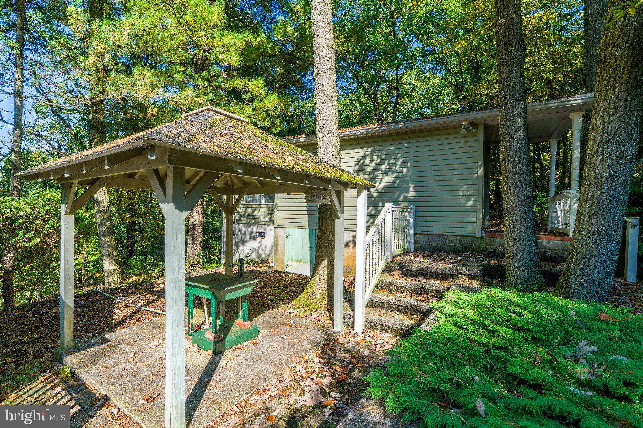 238 FOX ROAD