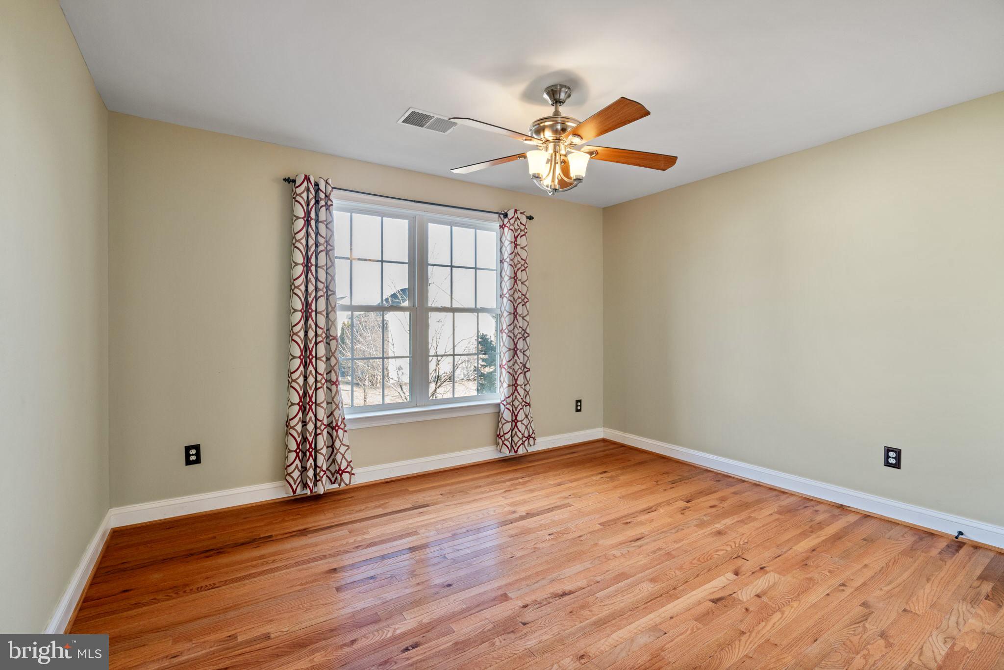 PEMBROOKE/VICTORY LAKES - Residential