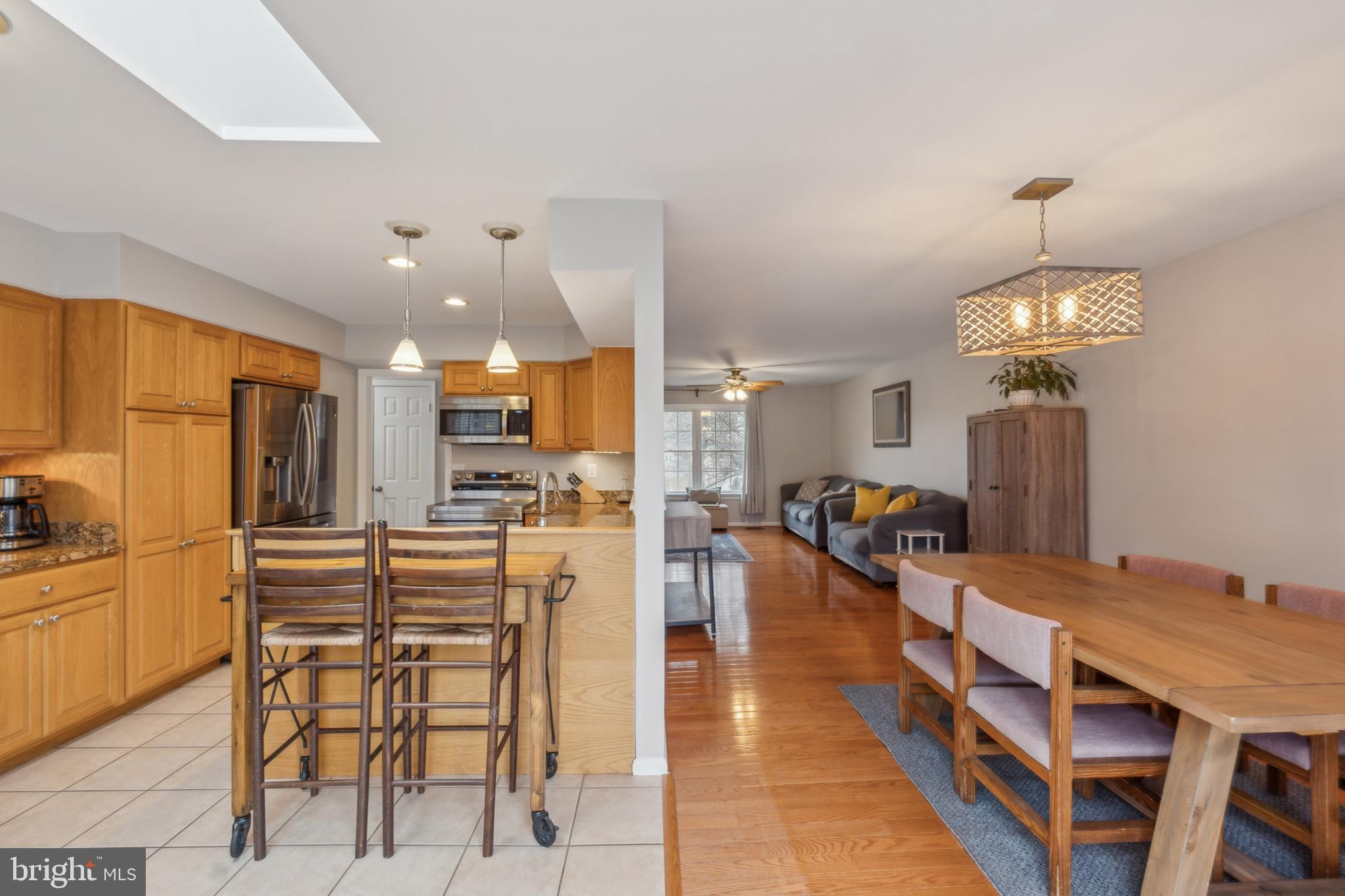 KINGSTON CHASE - Residential