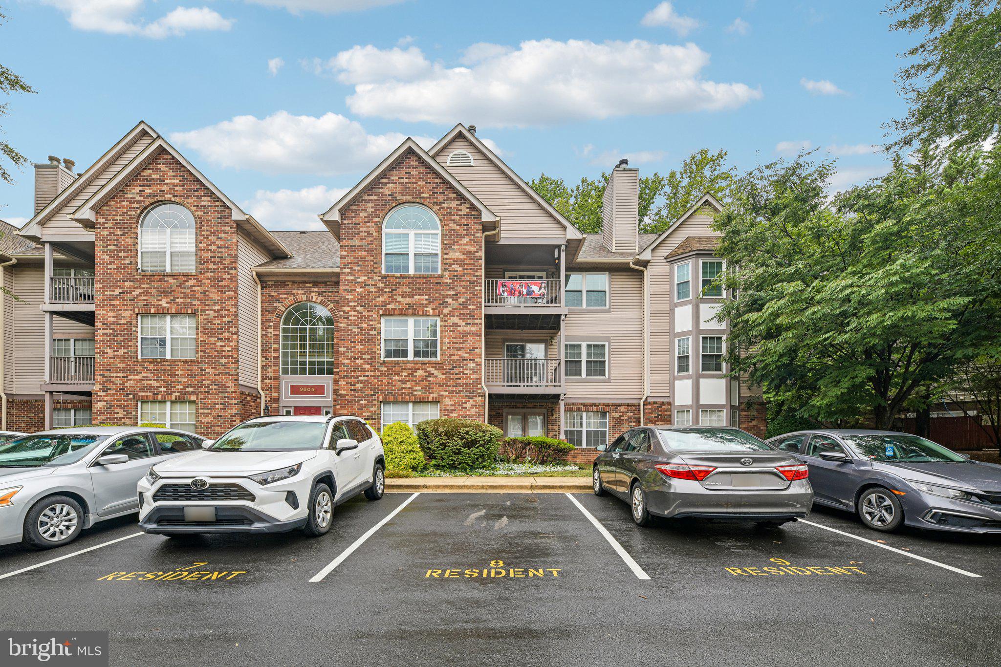9805 LAKE POINTE COURT 304