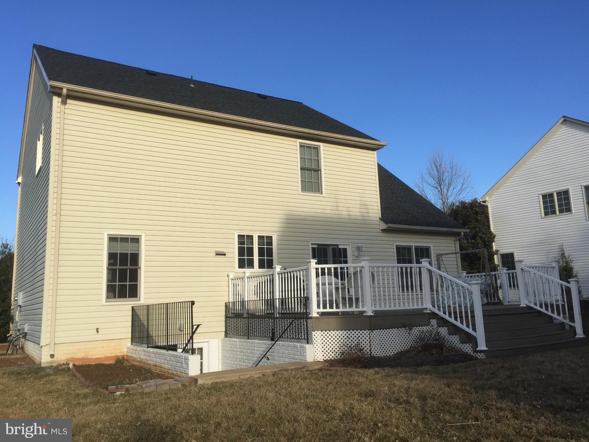 POTOMAC STATION - Residential Lease