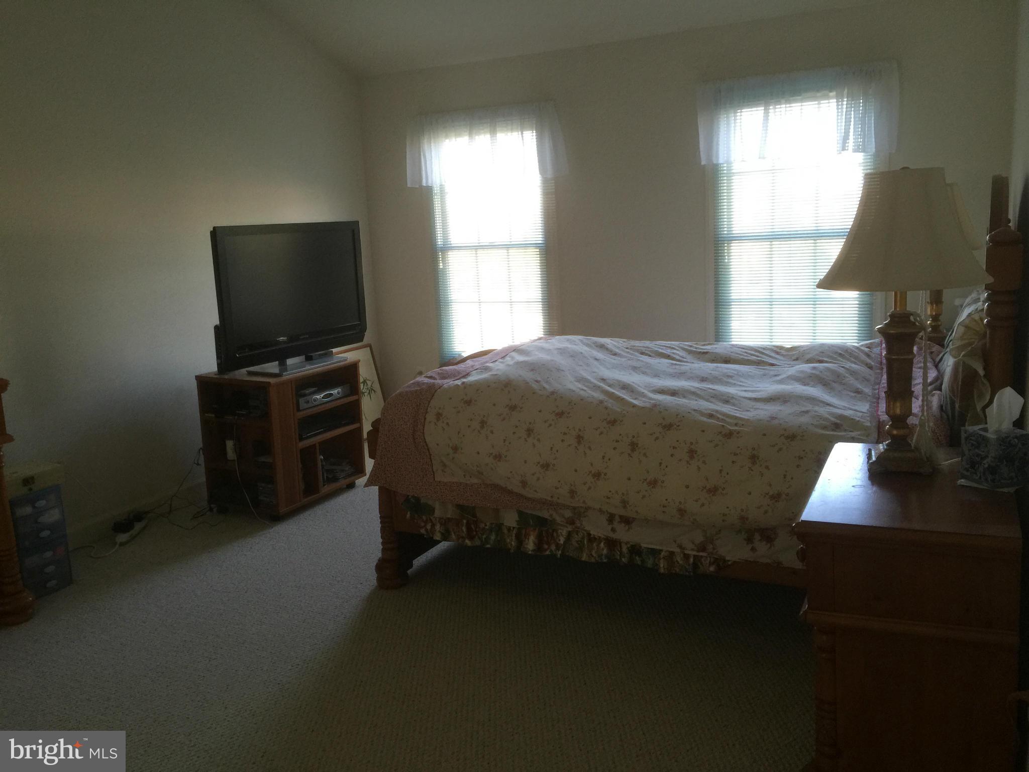 POTOMAC STATION - Residential Lease