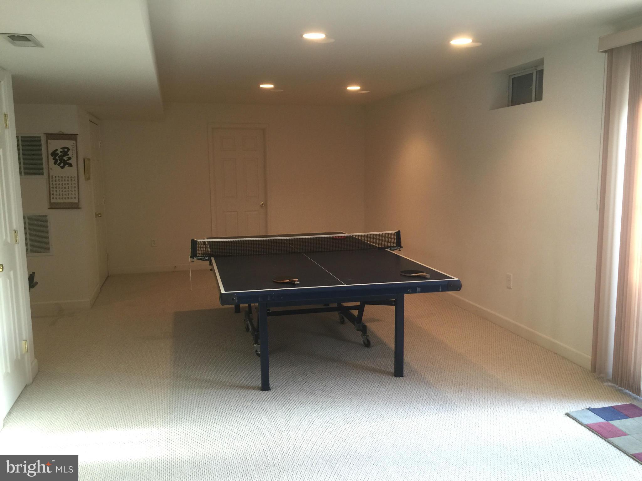 POTOMAC STATION - Residential Lease