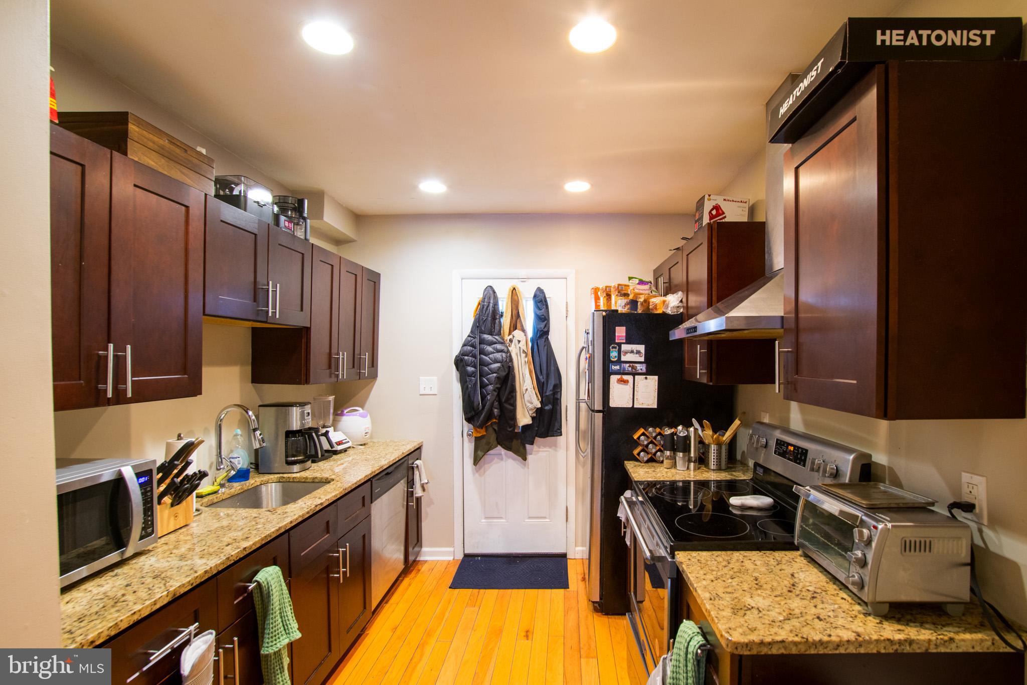 POINT BREEZE - Residential Lease