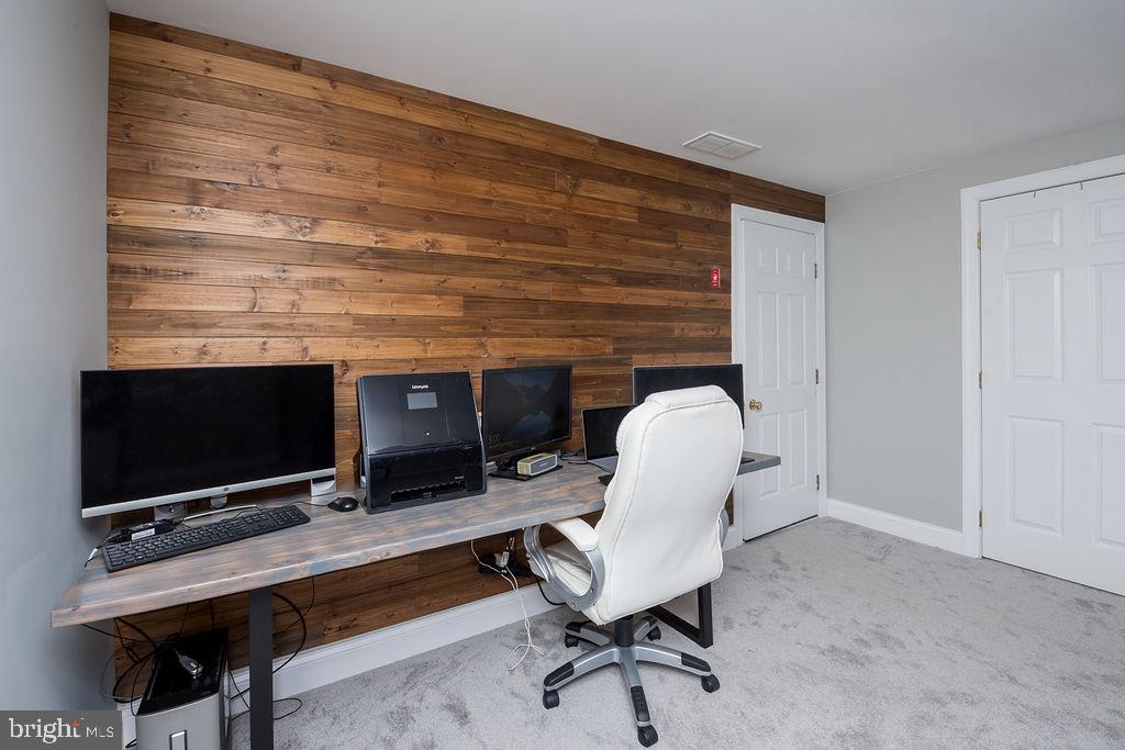 ARBOR POINT - Residential