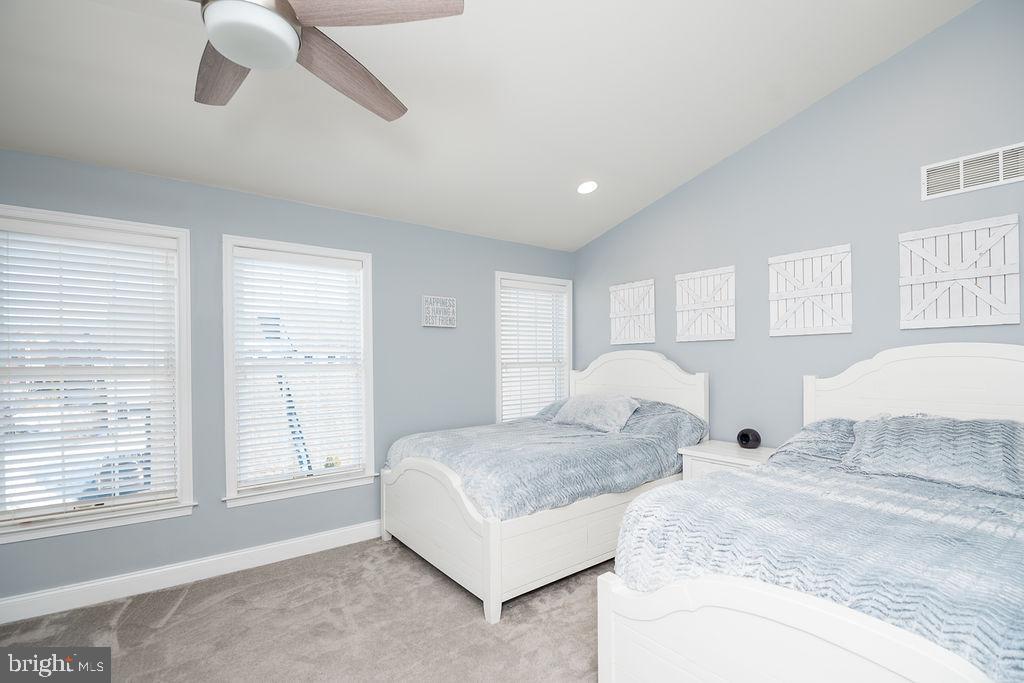 ARBOR POINT - Residential
