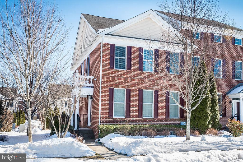 Fabulous END unit in sought-after Arbor Point! Upon entering from the covered porch into the beautifully tiled foyer you will immediately feel at home! The open floorplan features a formal living room & dining room off the foyer with a cleverly placed powder room. As you continue into the kitchen/family room area, you can envision everyone being able to gather in this space both at the large island or in the family-room sitting area with the abiltiy to accommodate large sectional furniture. The gas fireplace adds to the warmth and ambiance of this space. The kitchen features upgraded cabinetry, granite and stainless steel appliances. The sunny breakfast nook is just perfect for enjoying meals. Upstairs you will fall in love with the Owner's suite featuring a generously-sized walk-in closet and bath with double-sink vanity, upgraded tile, soaking tub and separate shower. The valuted ceiling really gives this space a spa-like feel. Across the hall is the over-sized second bedroom. The original owner asked the builder not to put a wall between bedrooms 2 and 3. It was a man-cave then, now it's a sprawling space that fits two full beds on one side, a walk-in closet and space for desks and other furniture on the other. This home is in public records as a 3 bedroom. It could likely be returned to a 3-bedroom home if that better suits your needs. Buyer to verify. For convenience, the laundry is located on this upper level. The lower level has a big open space for recreation, relaxing or if needed additional work-from -home space. There is also a large storage area in the unfinished section of the basement. Out back enjoy a lovely yard between the home and the garage. Perfect for grilling, entertaining or unwinding. Meticulously maintained, this home feels like new and is perfectly located across from community open space. The renovated pool and community clubhouse with fitness center are conveniently located right on the corner. Welcome Home!