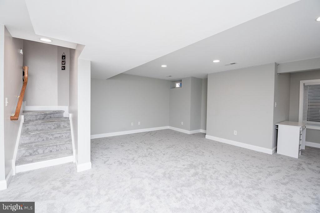 ARBOR POINT - Residential