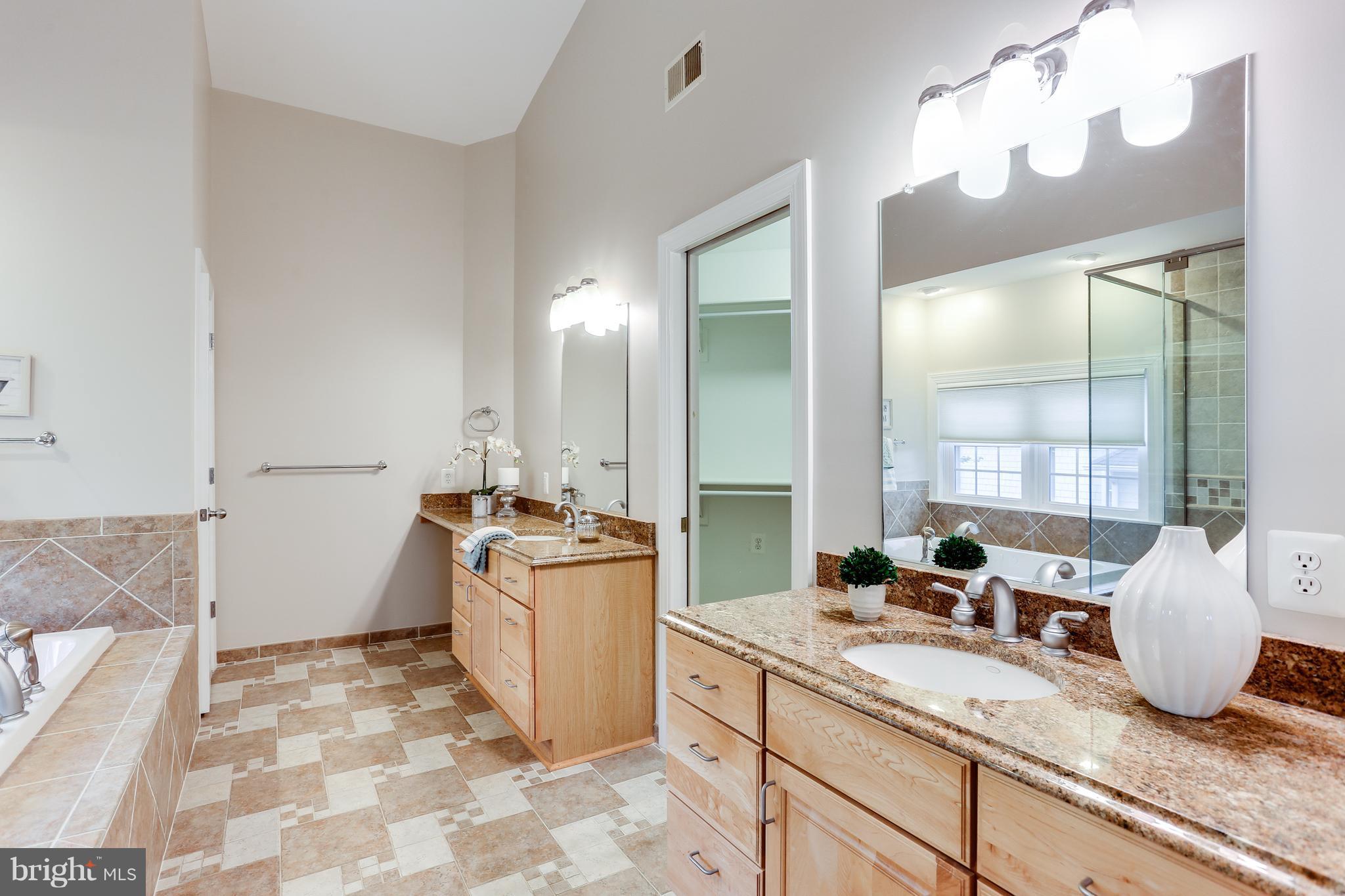 CATTAIL CREEK - Residential