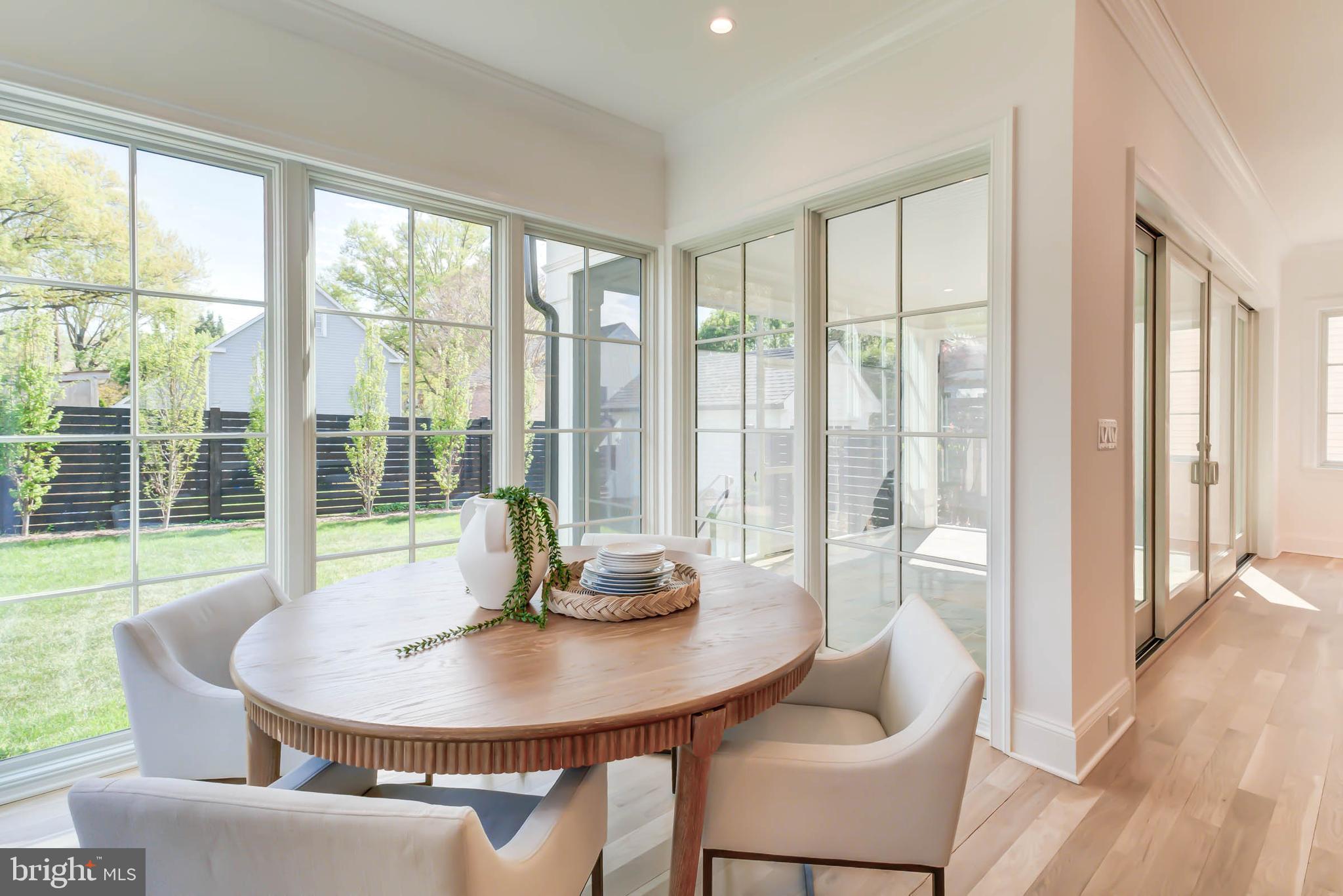 CHEVY CHASE - Residential