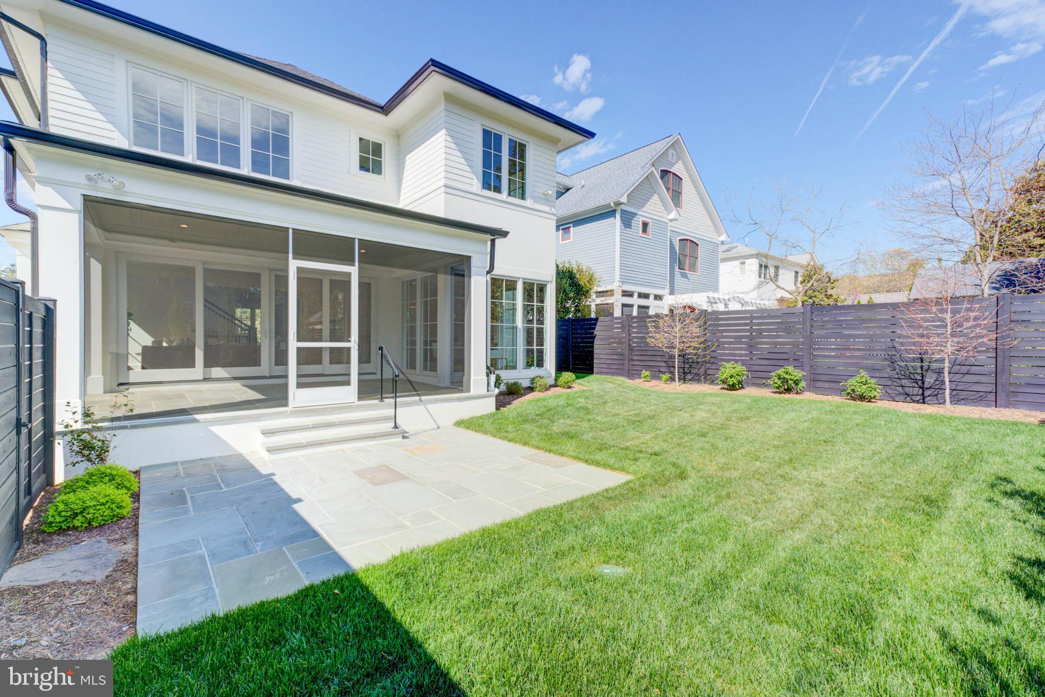 CHEVY CHASE - Residential