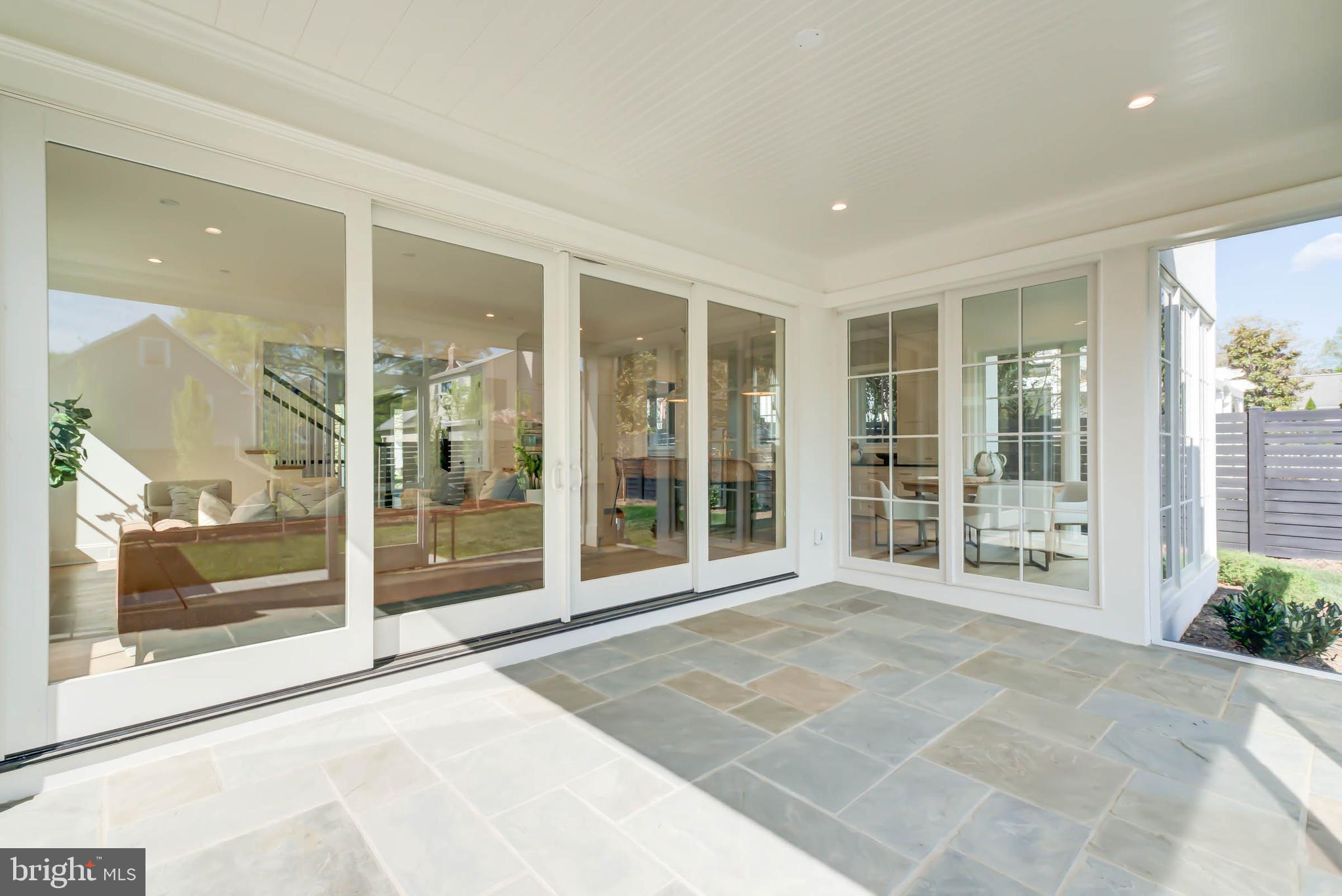 CHEVY CHASE - Residential