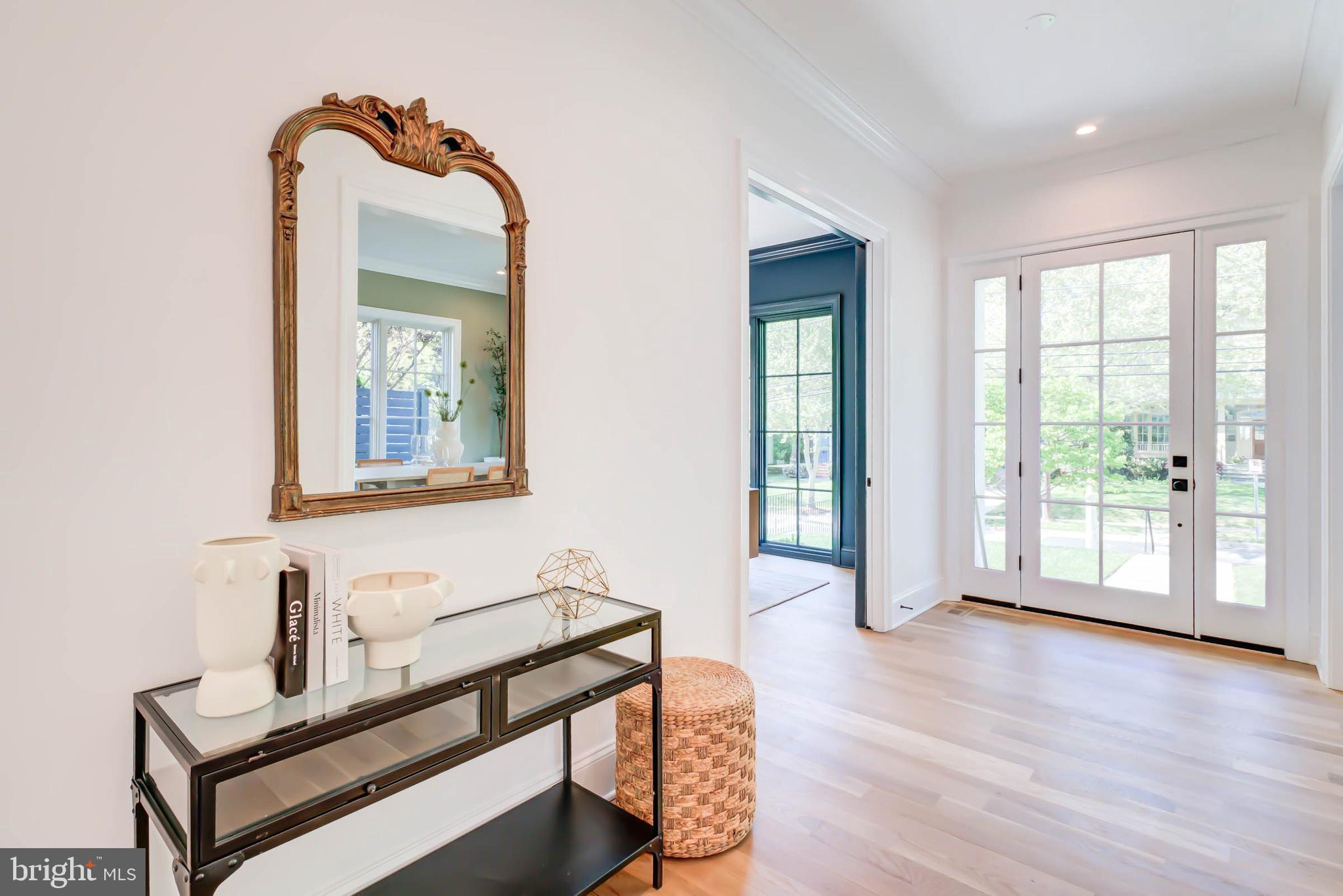 CHEVY CHASE - Residential