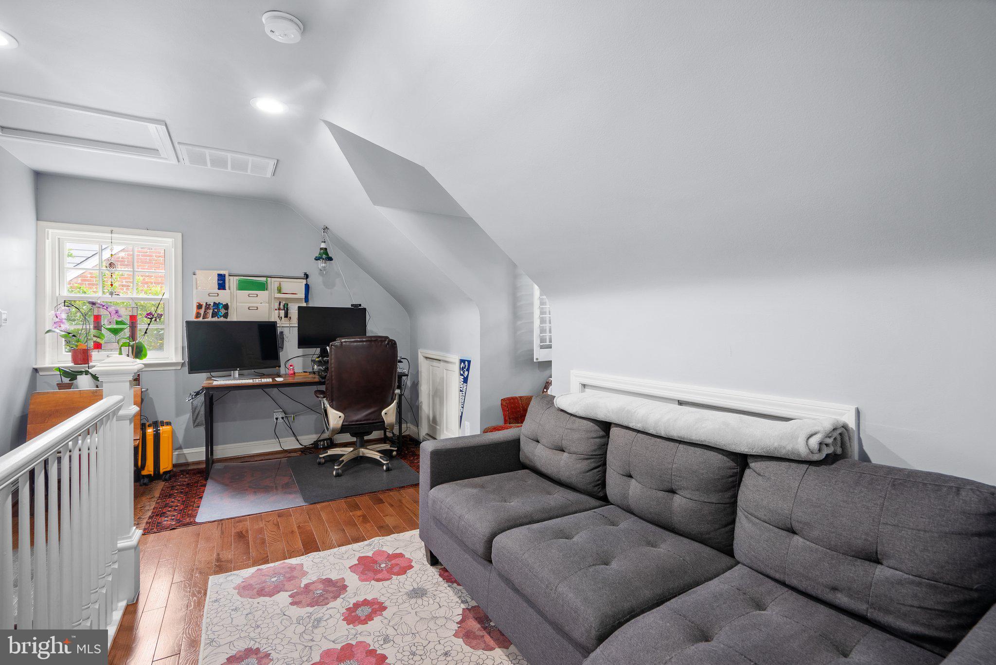 WOODMOOR - Residential