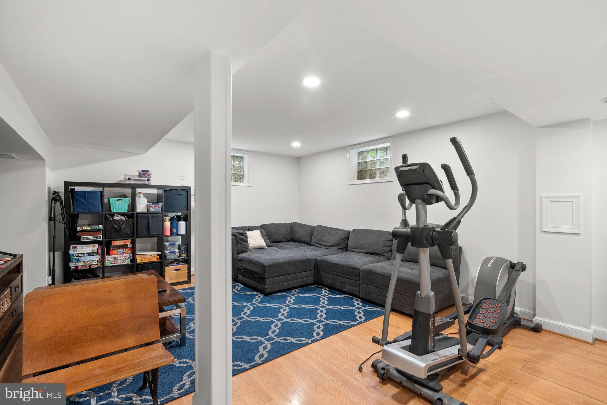 WOODMOOR - Residential