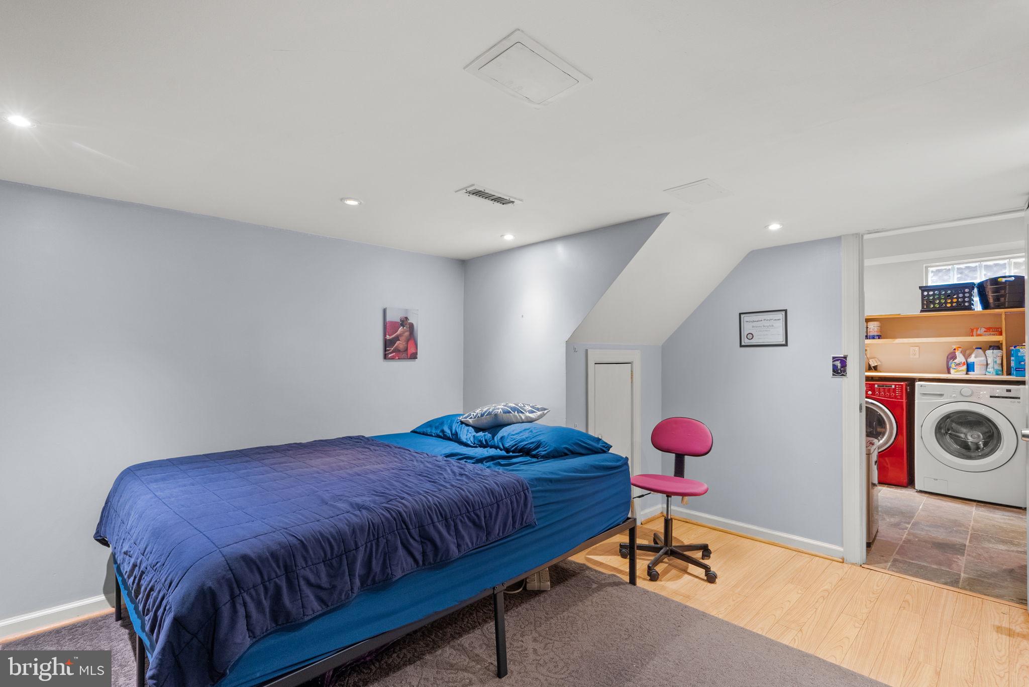 WOODMOOR - Residential