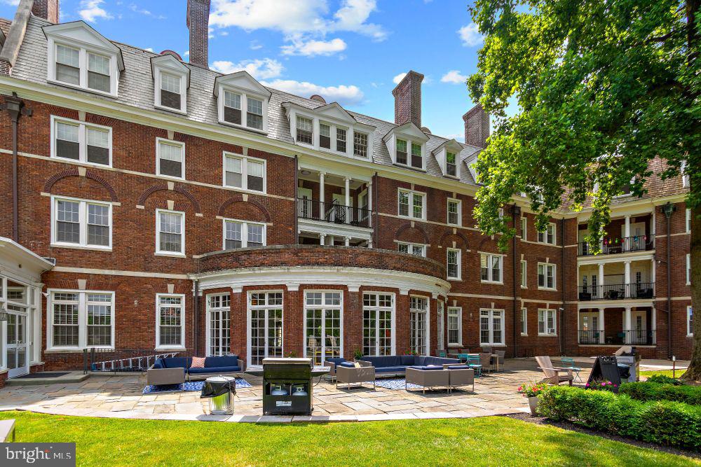 WYNNEWOOD - Residential Lease