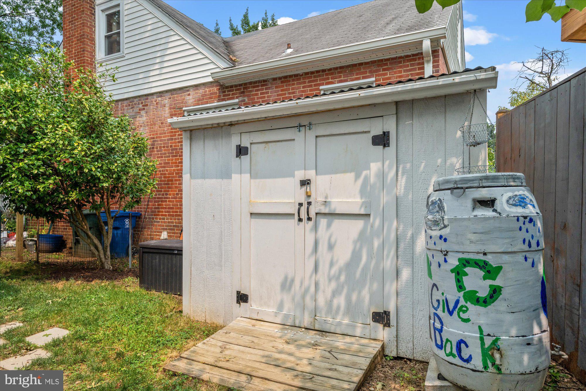 DEL RAY - Residential