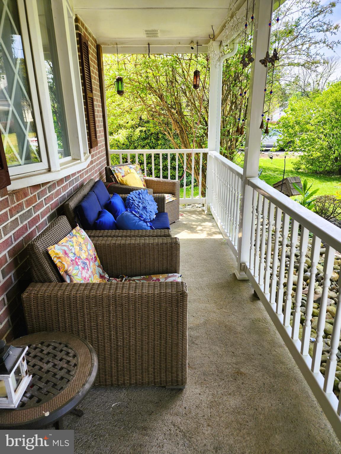 ROSLYN - Residential