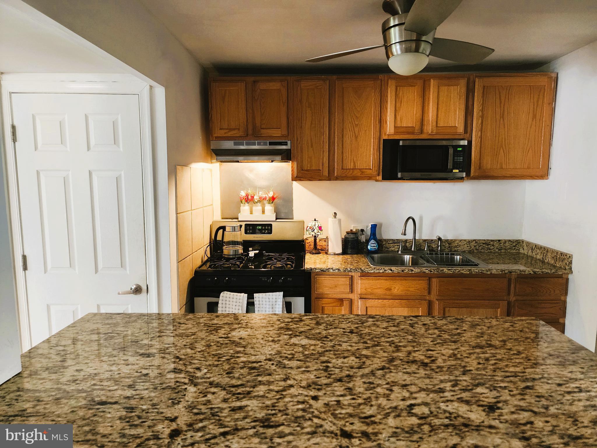 ROSLYN - Residential