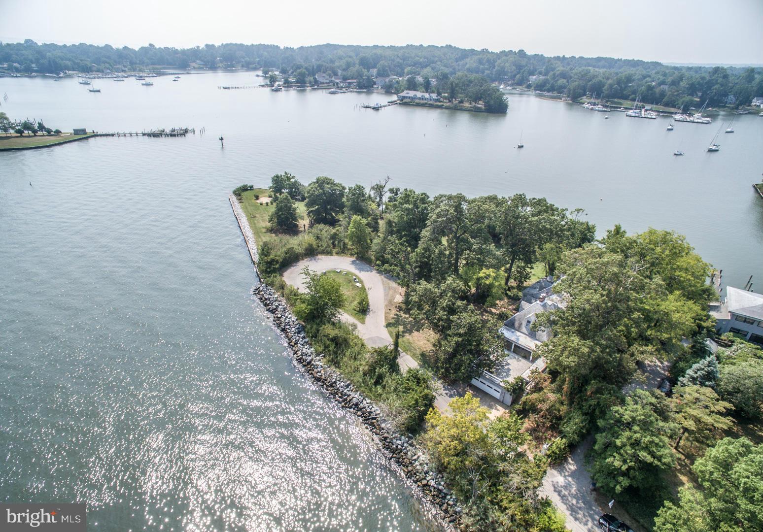 ANNAPOLIS ROADS - Residential