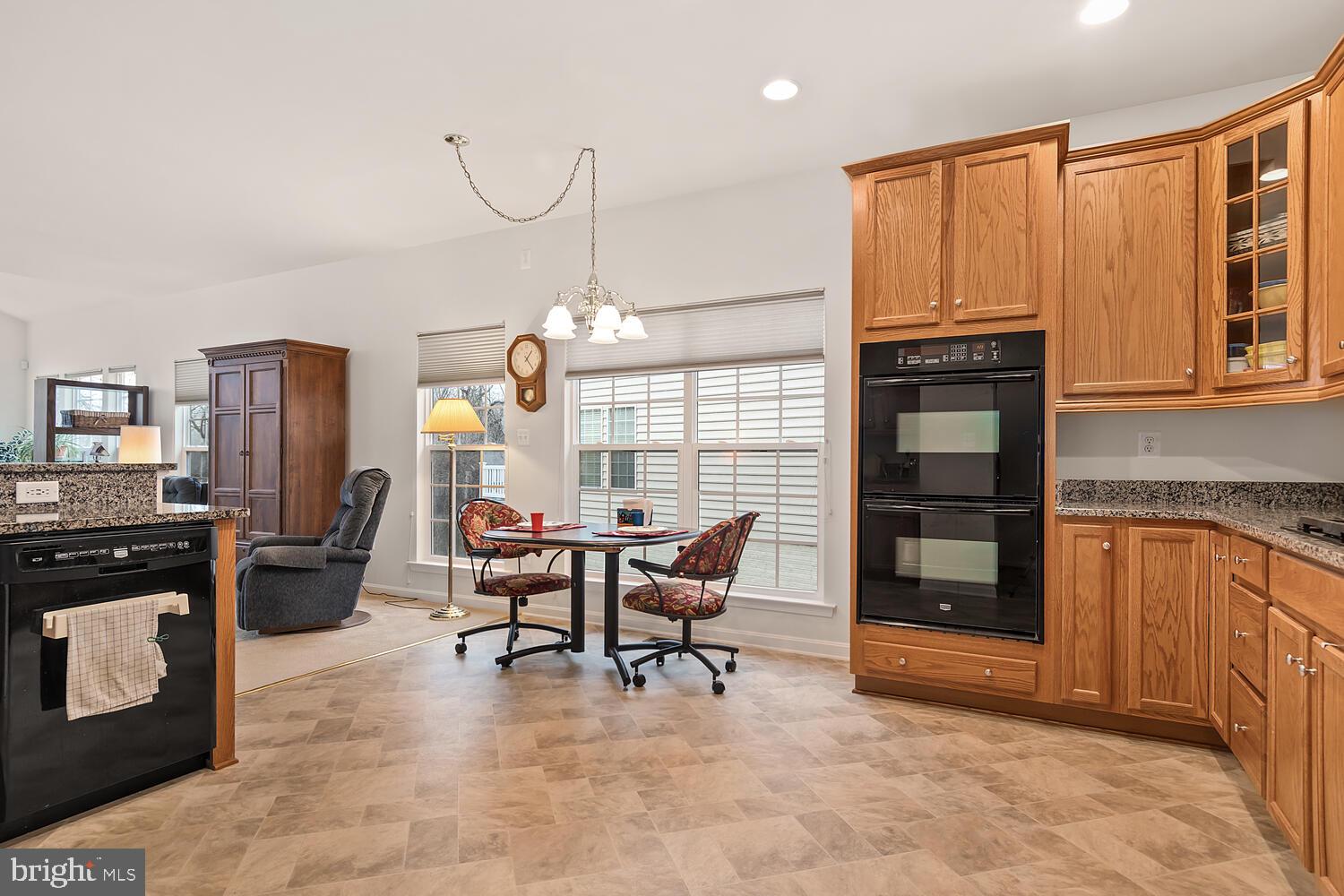 SYMPHONY VILLAGE AT CENTREVILLE - Residential