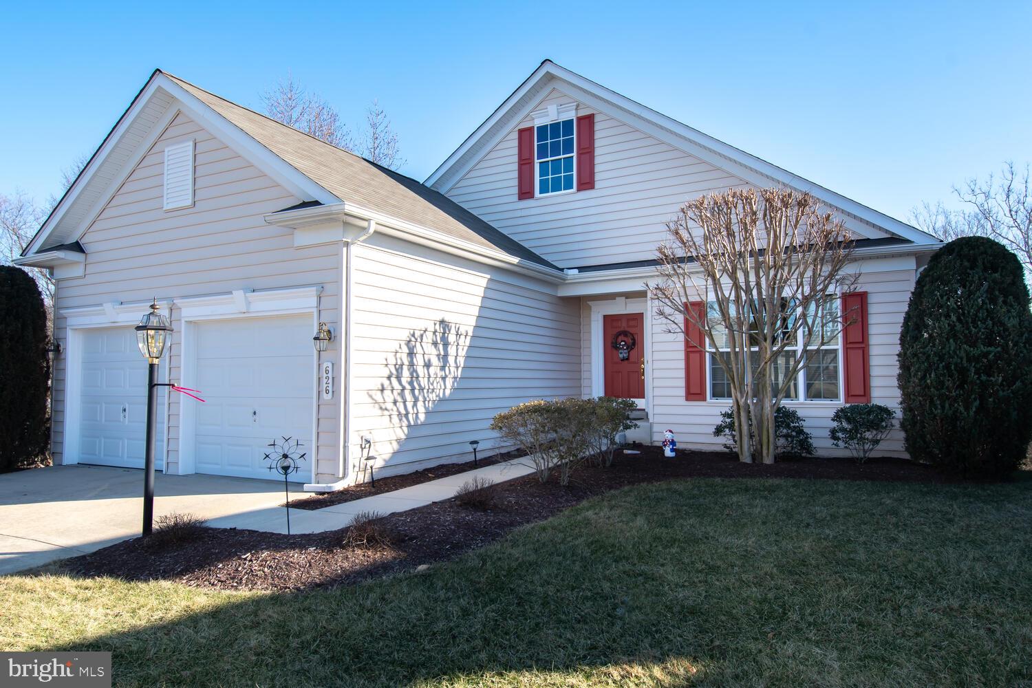 SYMPHONY VILLAGE AT CENTREVILLE - Residential