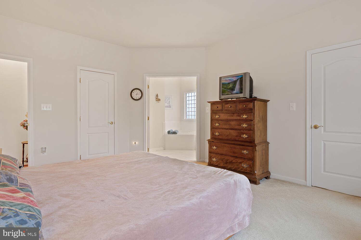 SYMPHONY VILLAGE AT CENTREVILLE - Residential