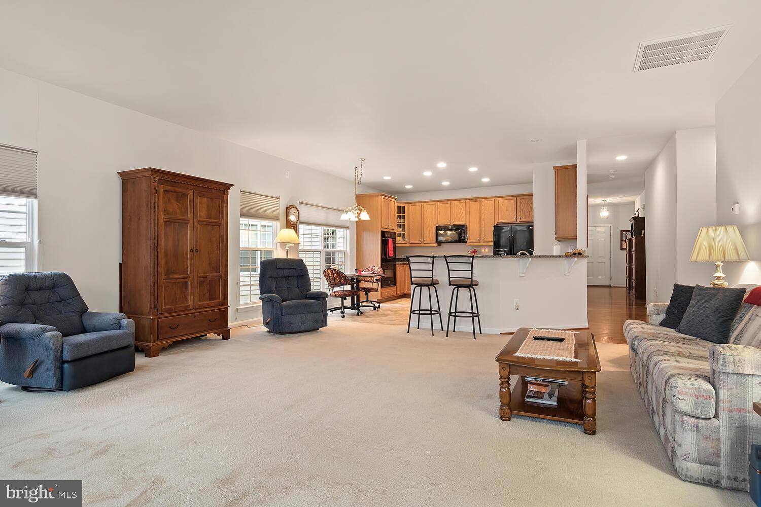 SYMPHONY VILLAGE AT CENTREVILLE - Residential