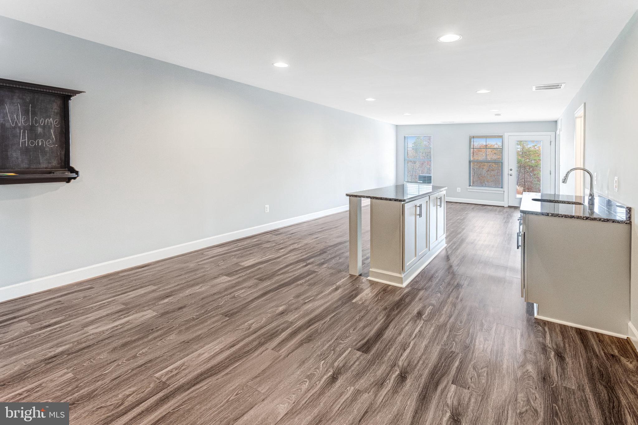 EMBREY MILL - Residential