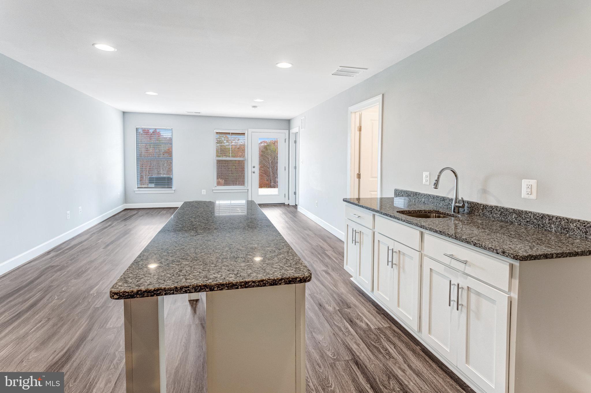 EMBREY MILL - Residential