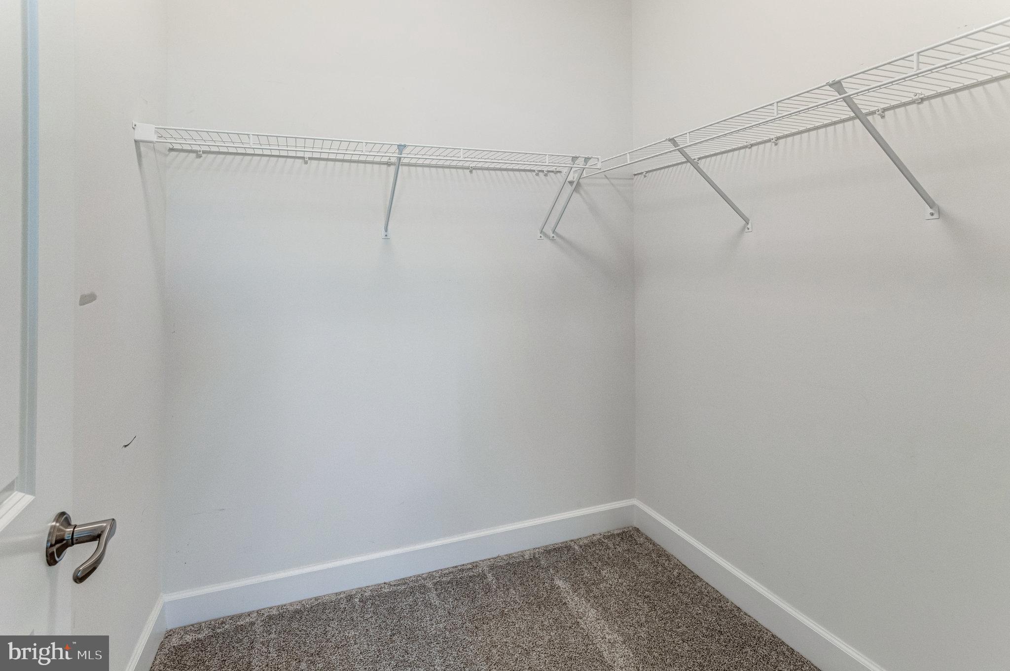 EMBREY MILL - Residential