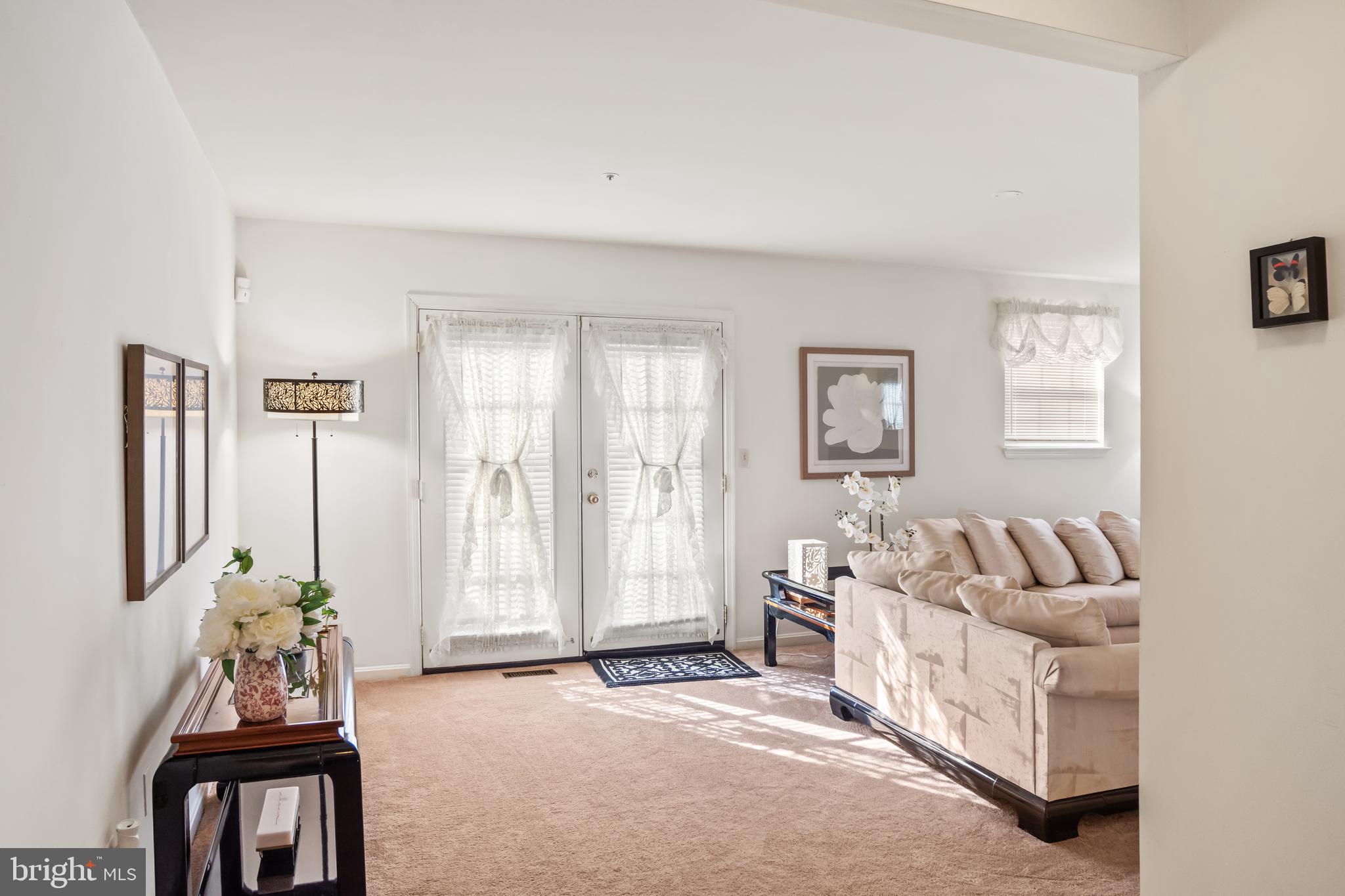 SEVEN OAKS - Residential