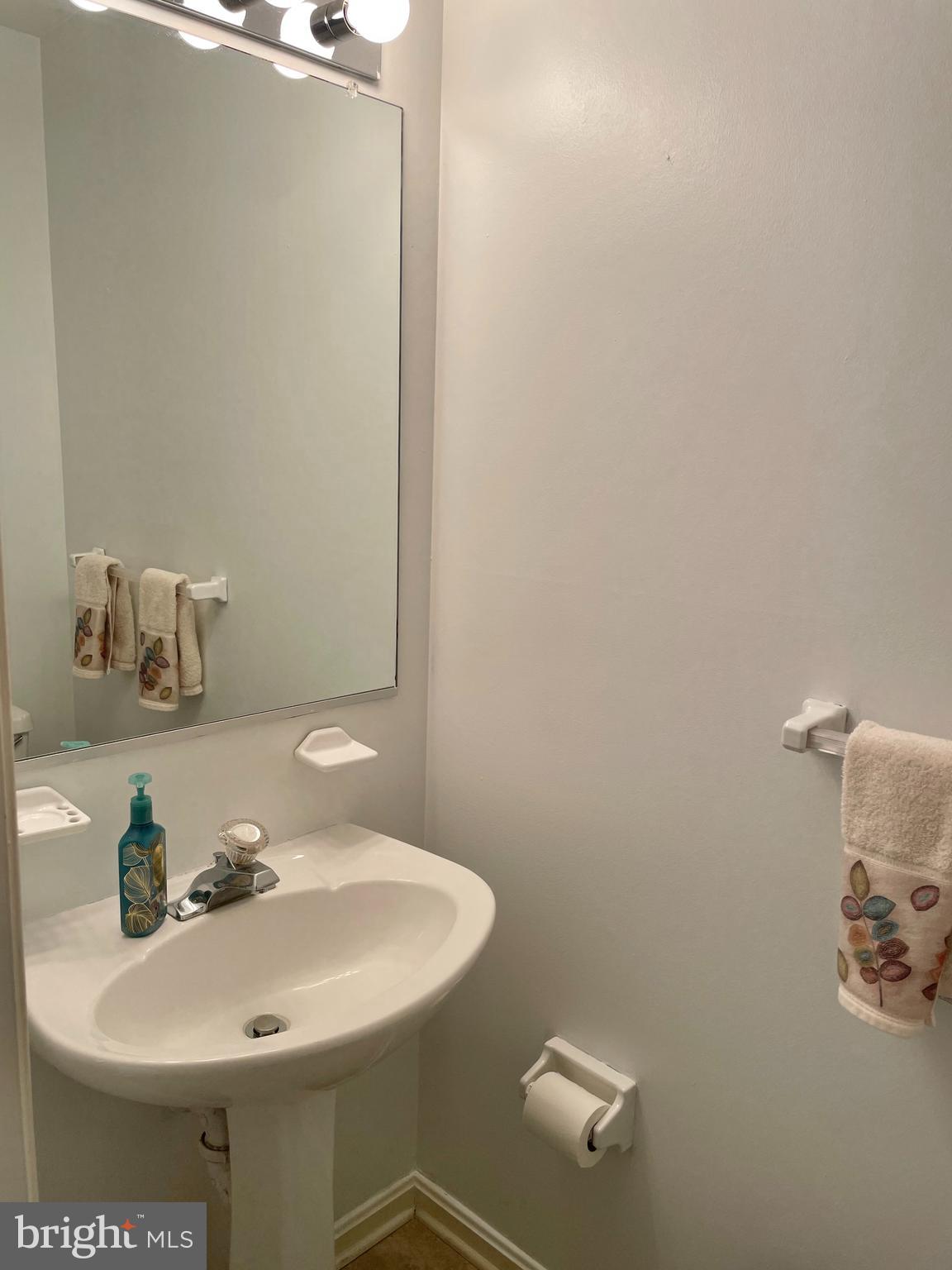 SEVEN OAKS - Residential