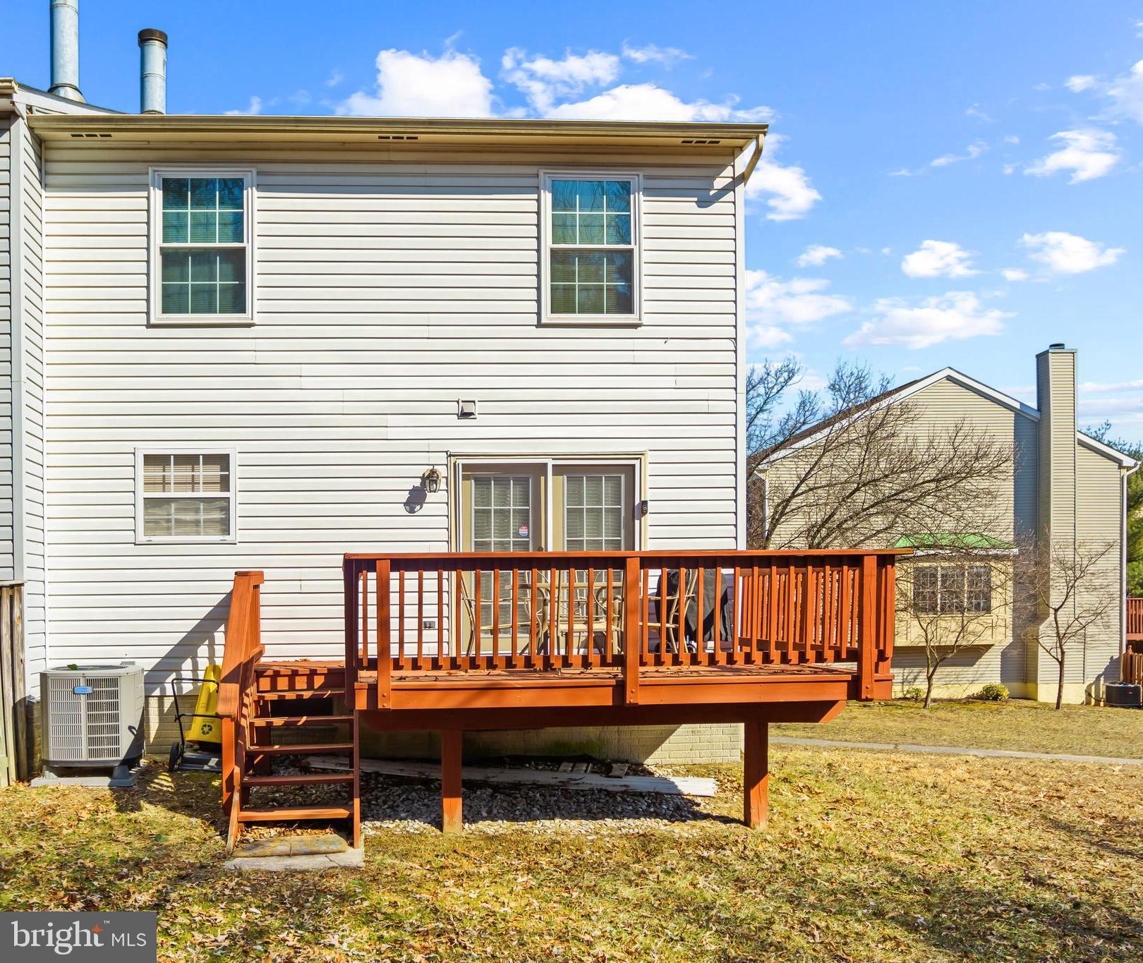 SEVEN OAKS - Residential