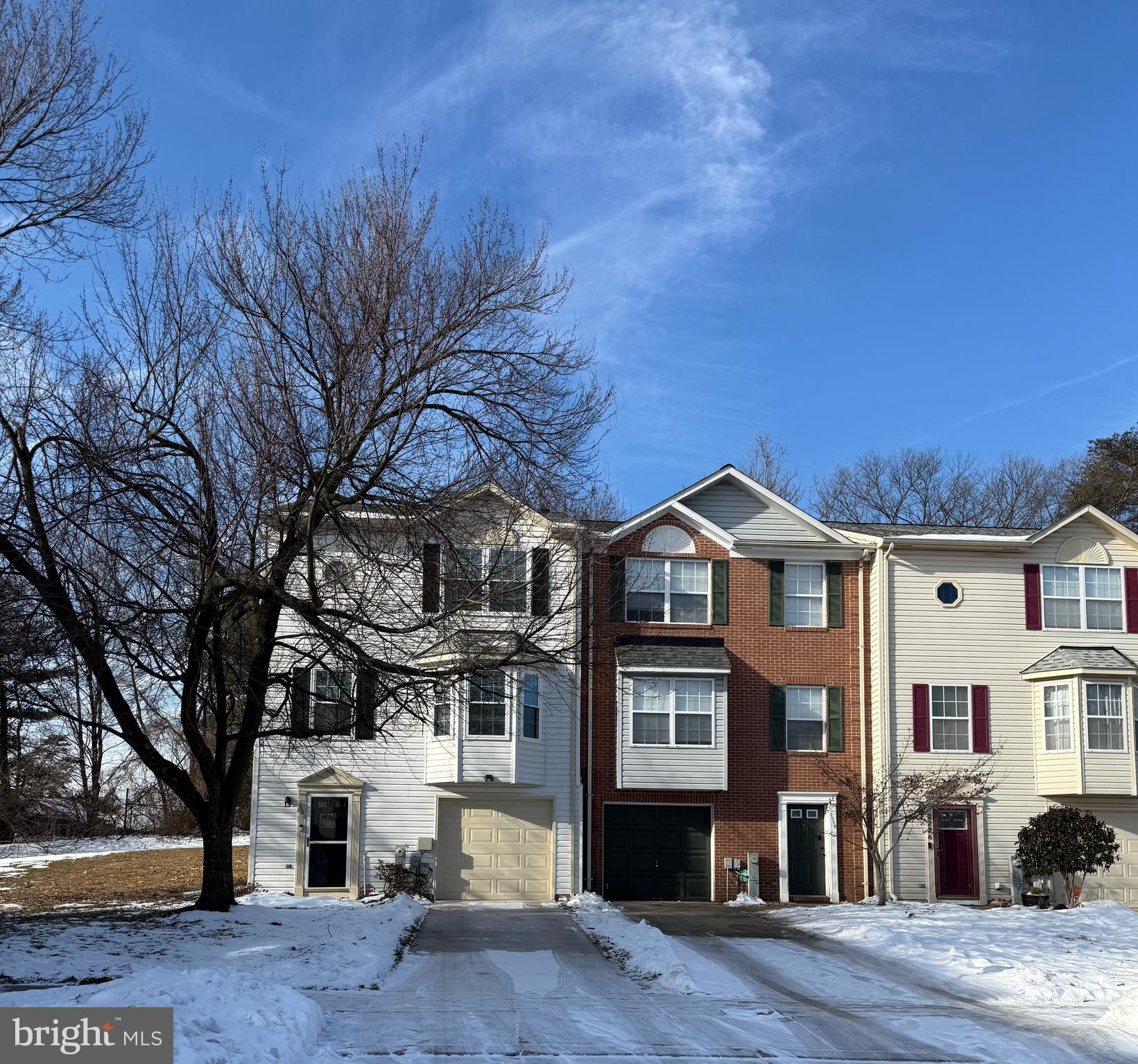 SEVEN OAKS - Residential