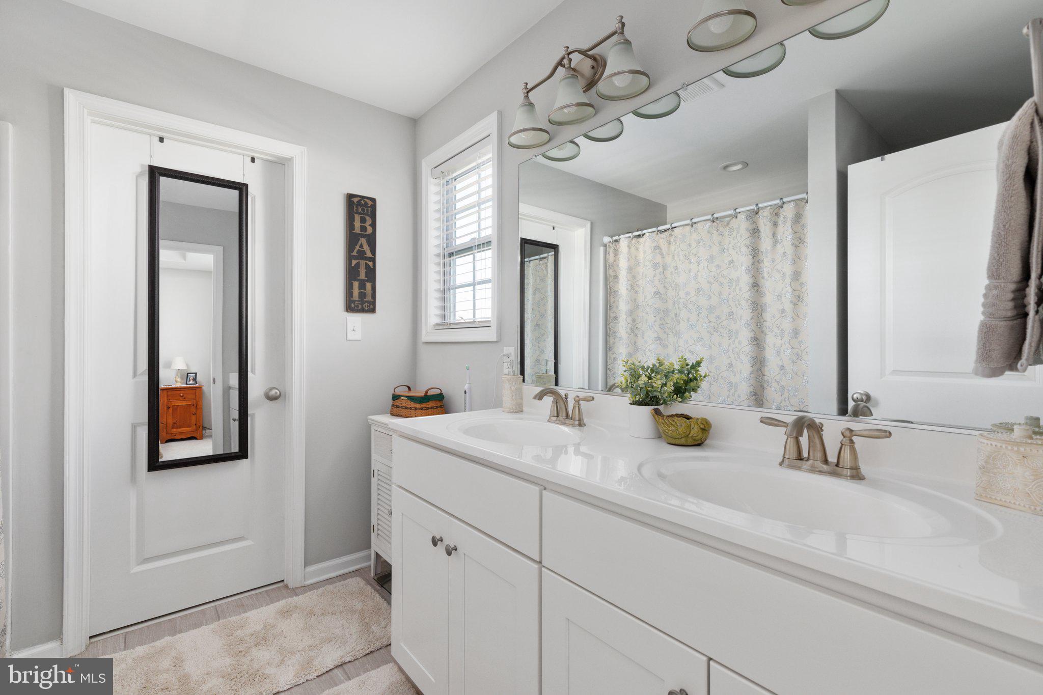 PRENTISS POINT - Residential